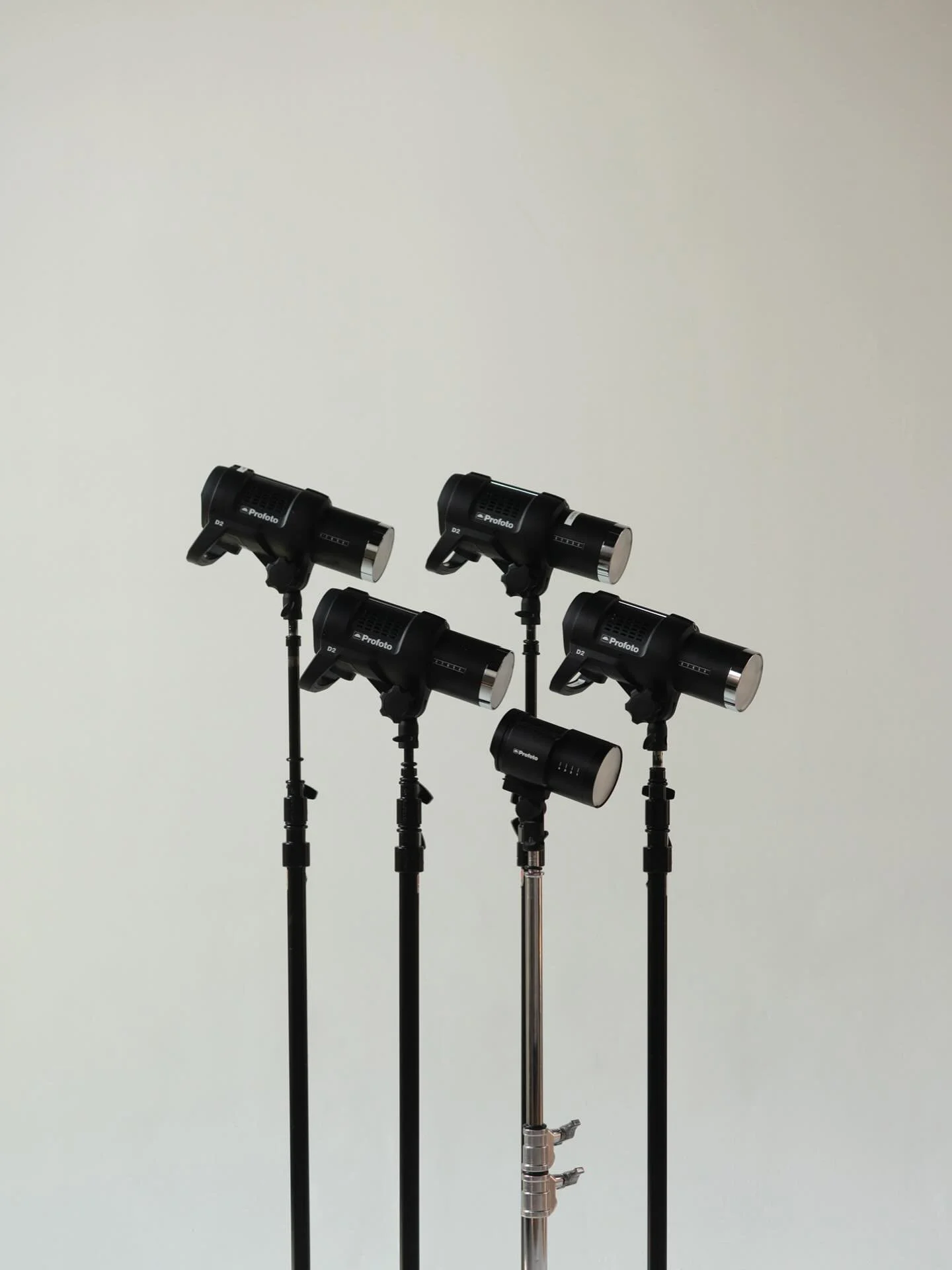 A bit of a late update here, but if you&rsquo;ve shot with us recently you&rsquo;d have seen our @profoto collection has grown! 

We now have 4 D2s and a B10 to achieve more complex lighting set ups 🤝

More upgrades coming soon!