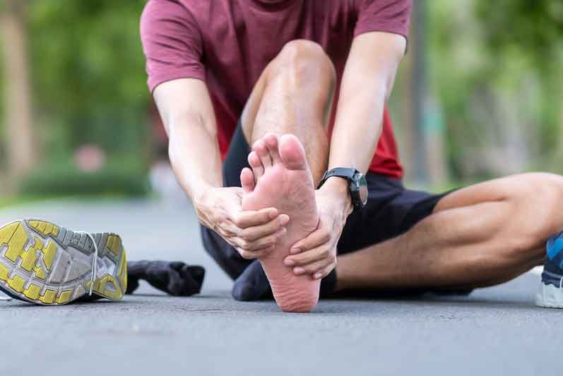 Plantar-fasciitis-sport-injuries.jpg
