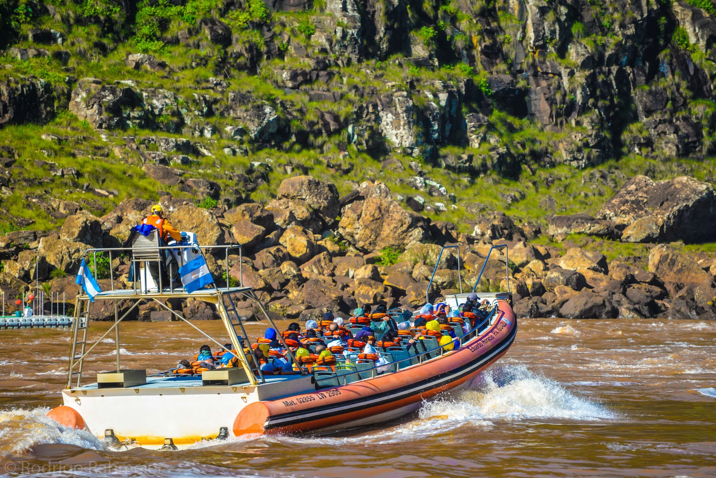 adventure tour Iguazu Falls - Puerto Iguazú activities - things to do Argentine side - private boat ride Iguazu - Iguazu Falls tour operator