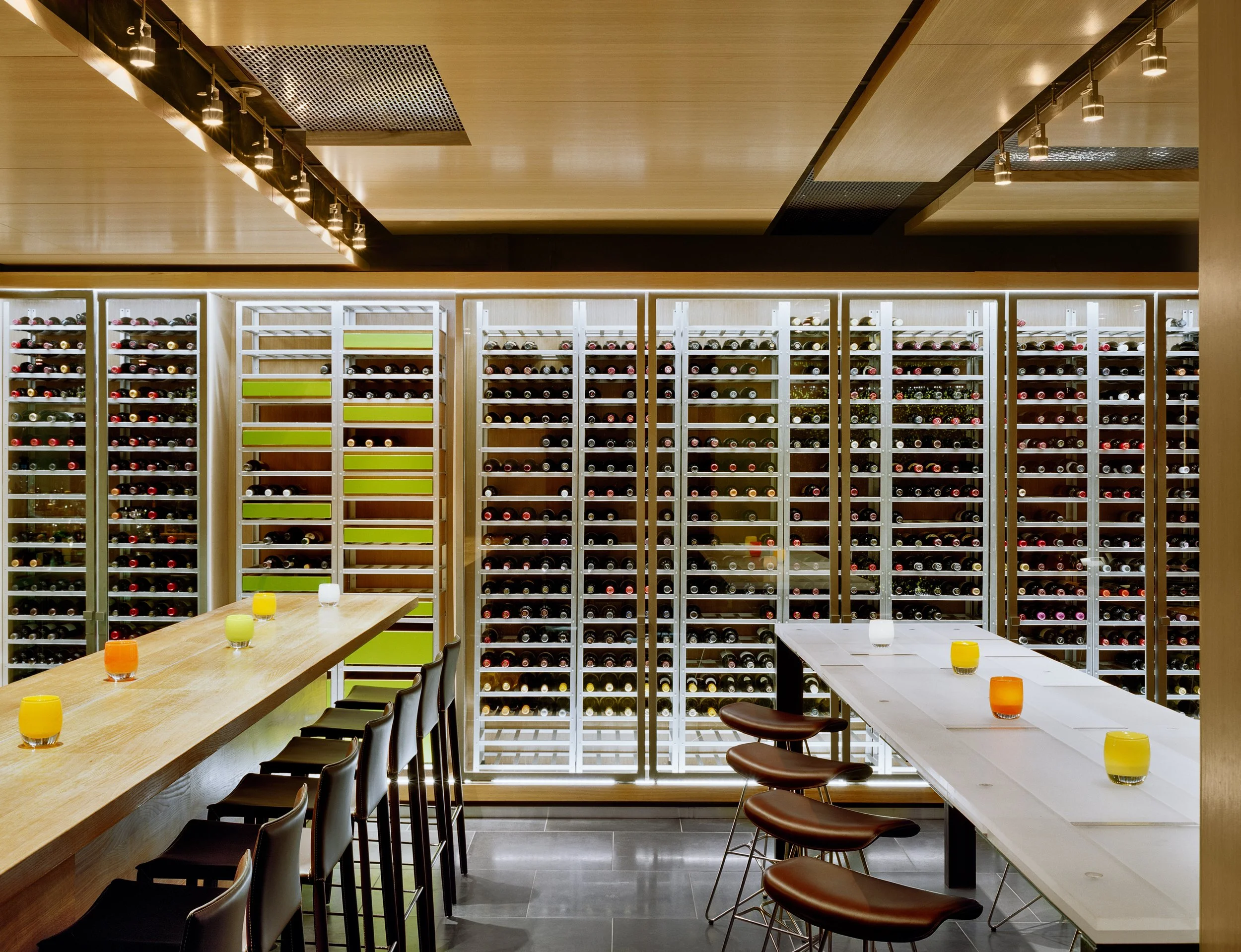 George's Cal Modern Wine Display