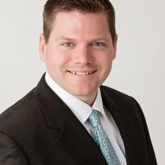 Chris Jacobson Headshot.jpg