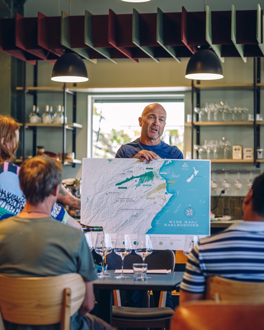 Lower Wairau and Dillons Point served as the perfect backdrop for a sunny second day in Marlborough. After a geography and regeneration tour of the areas, guests sat down for an in-depth tasting of new release Marlborough Sauvignon Blanc. An incredib
