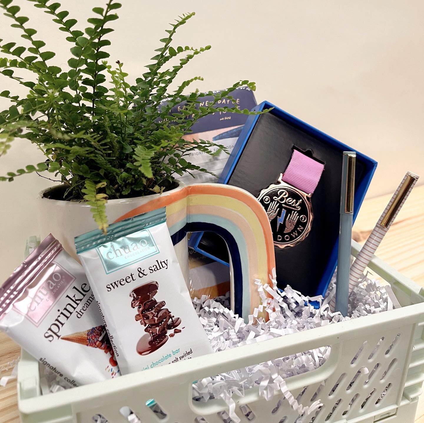 Administrative professionals day is one week away and we got you covered! Tell the person who keeps you sane how much you appreciate them😘

#admin #adminday #giftgiving #seattle
