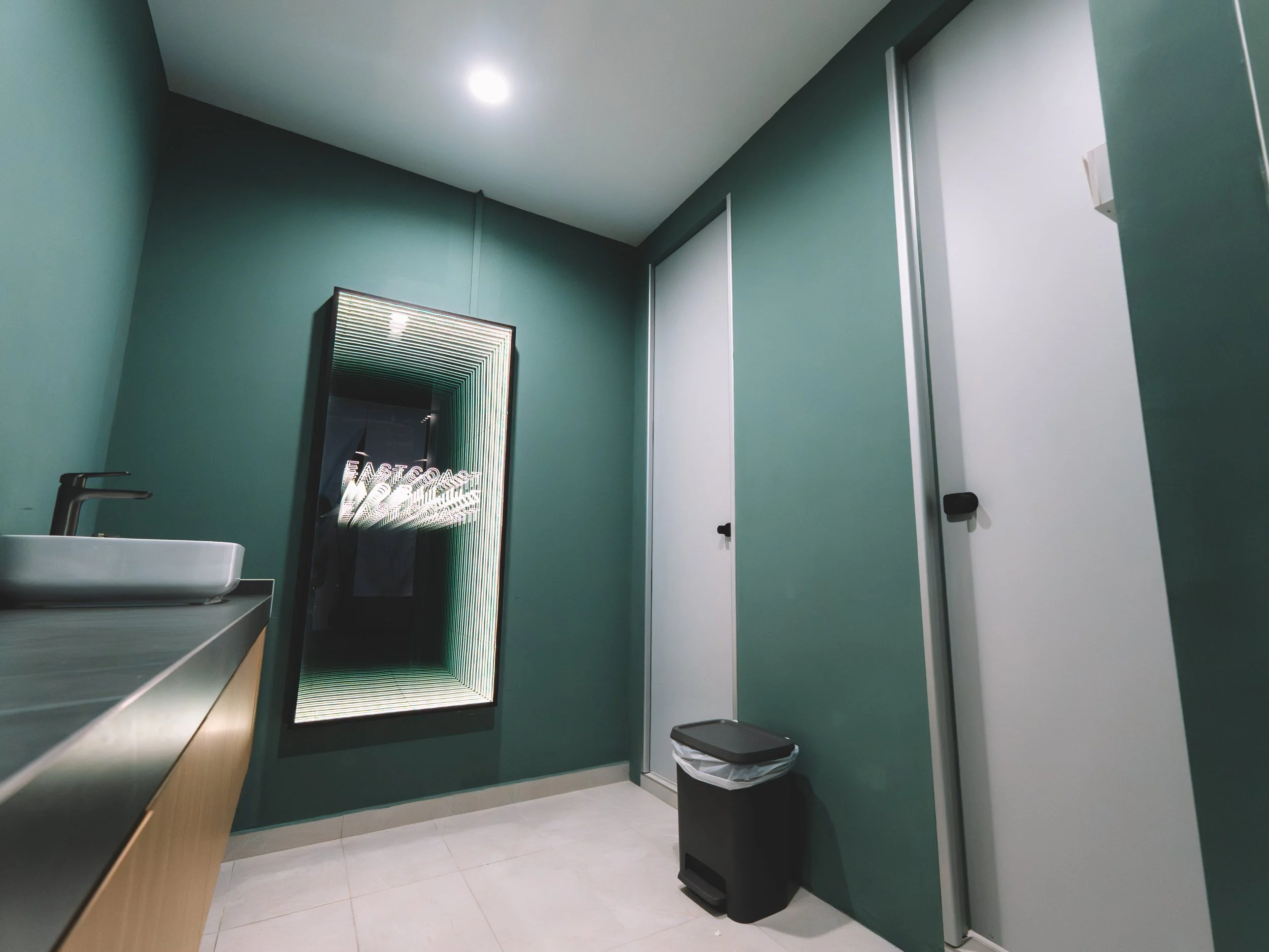 mob ec interior-10.jpg