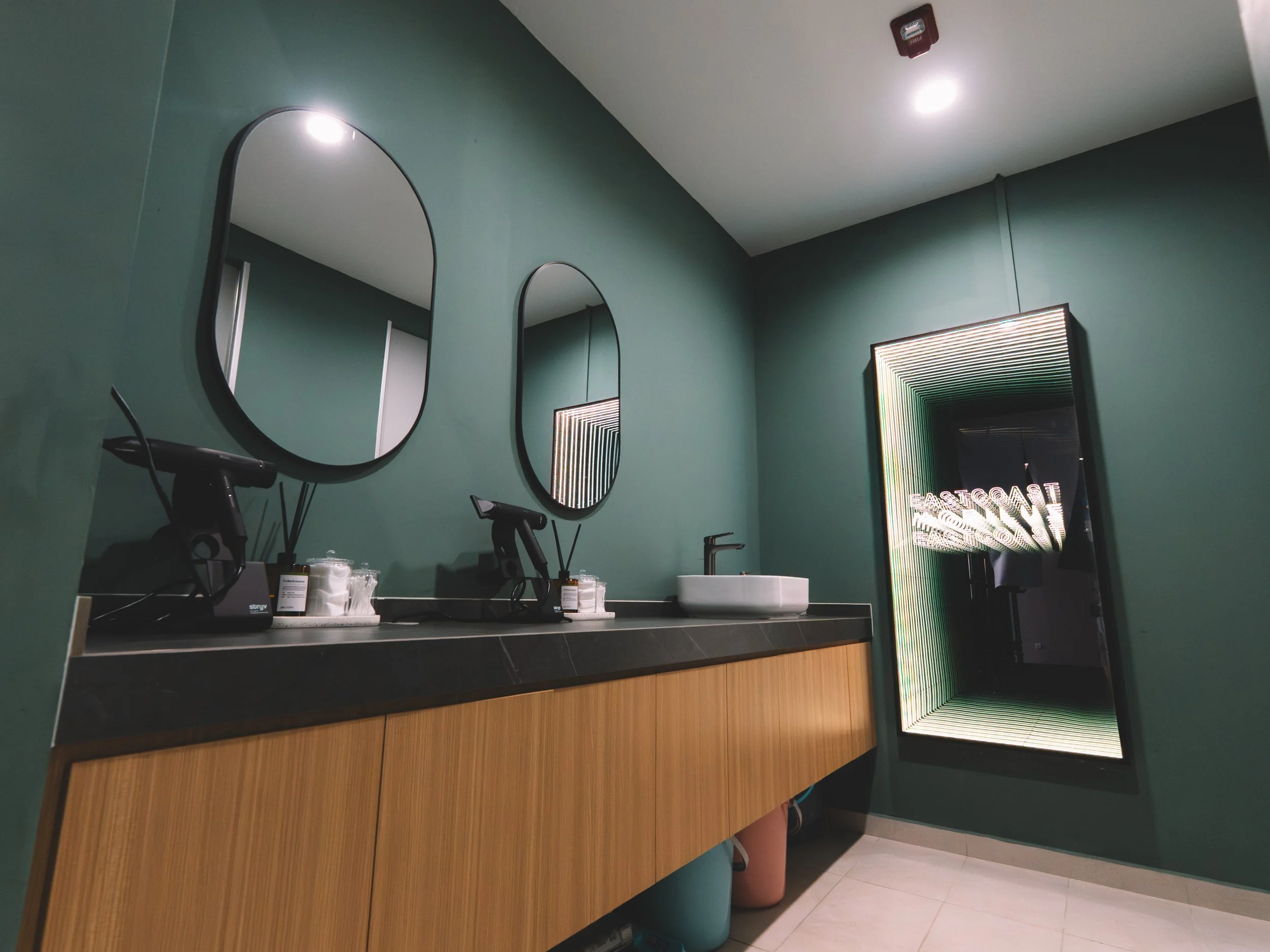 mob ec interior-8.jpg