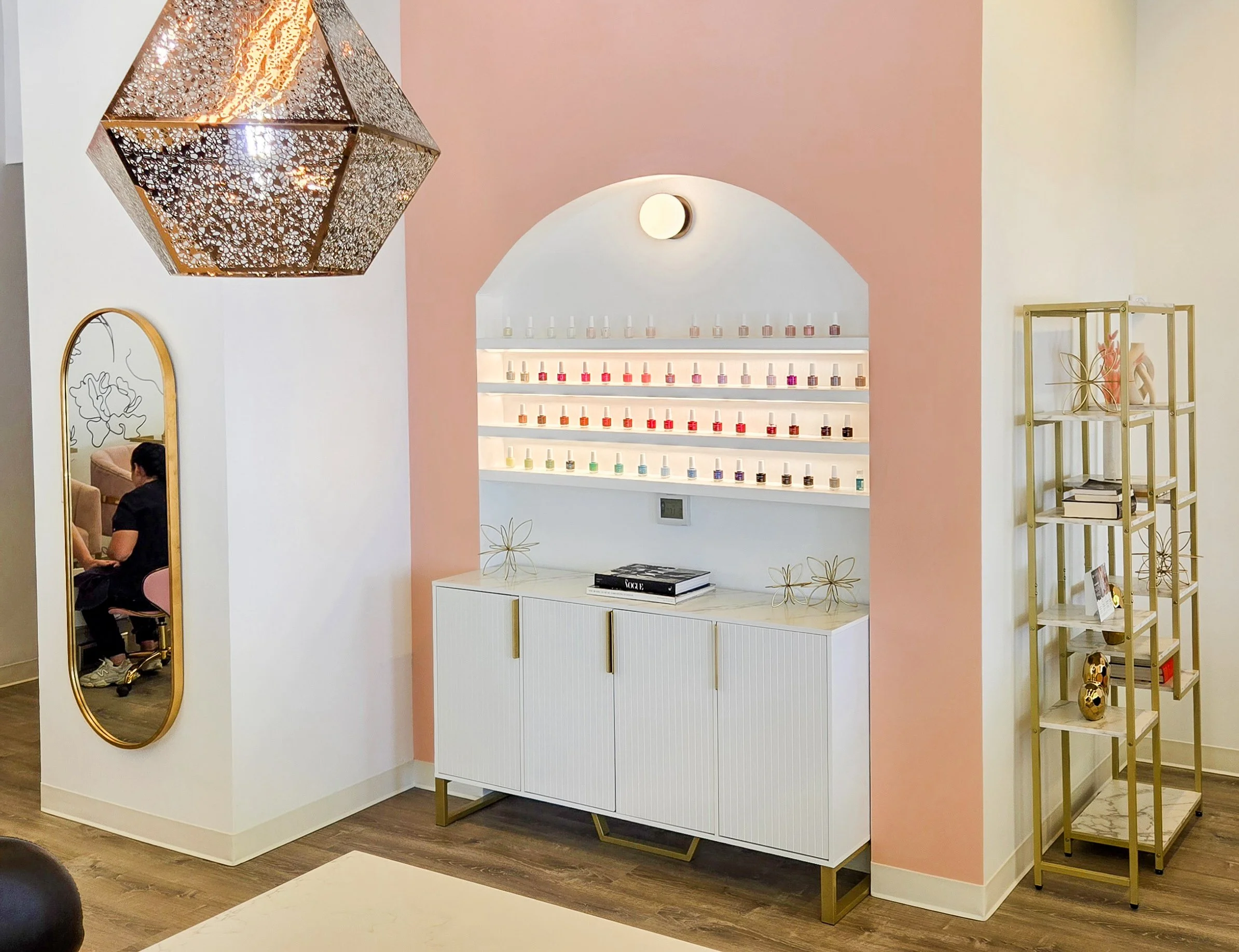 Neighborhood Highlight – Posh Paint Nails
