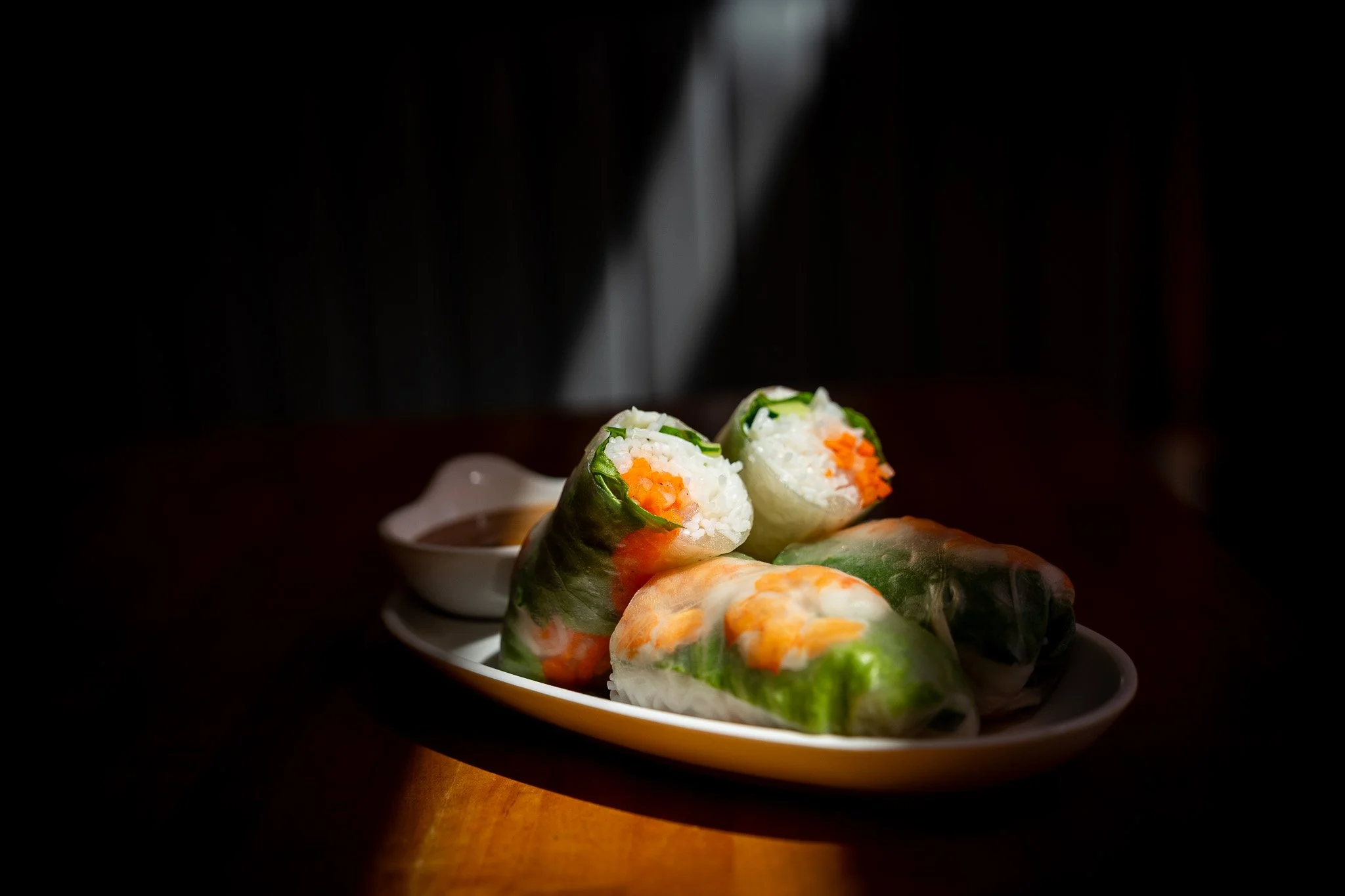 phobar_shrimpsummerroll2.jpg