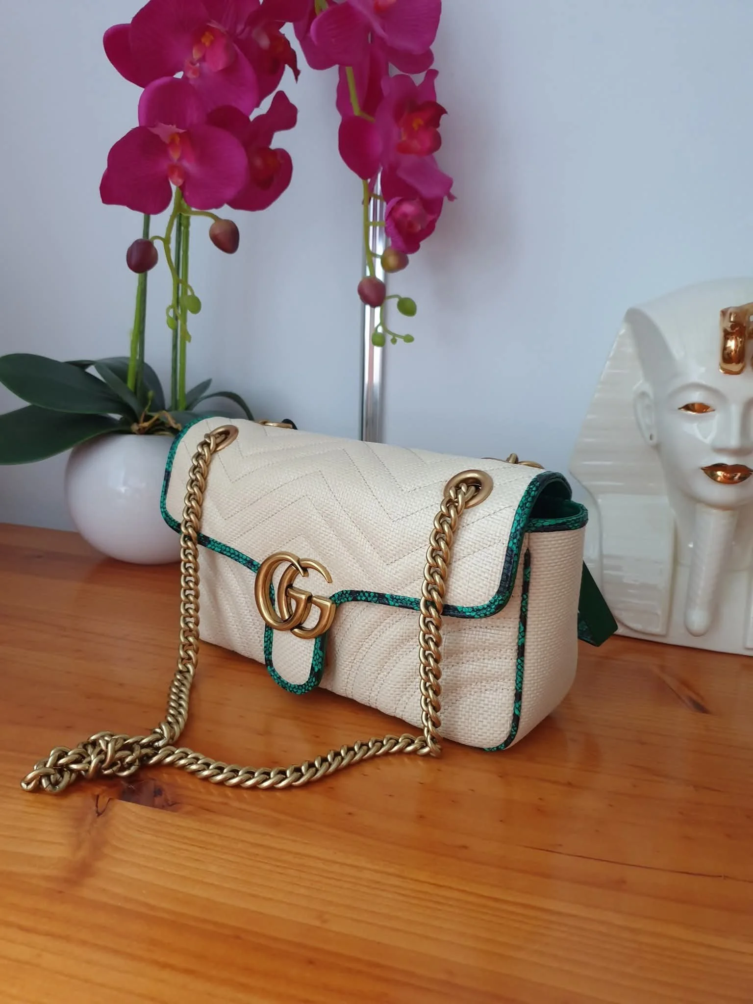 GG  Marmont Raffia Shoulder Bag
