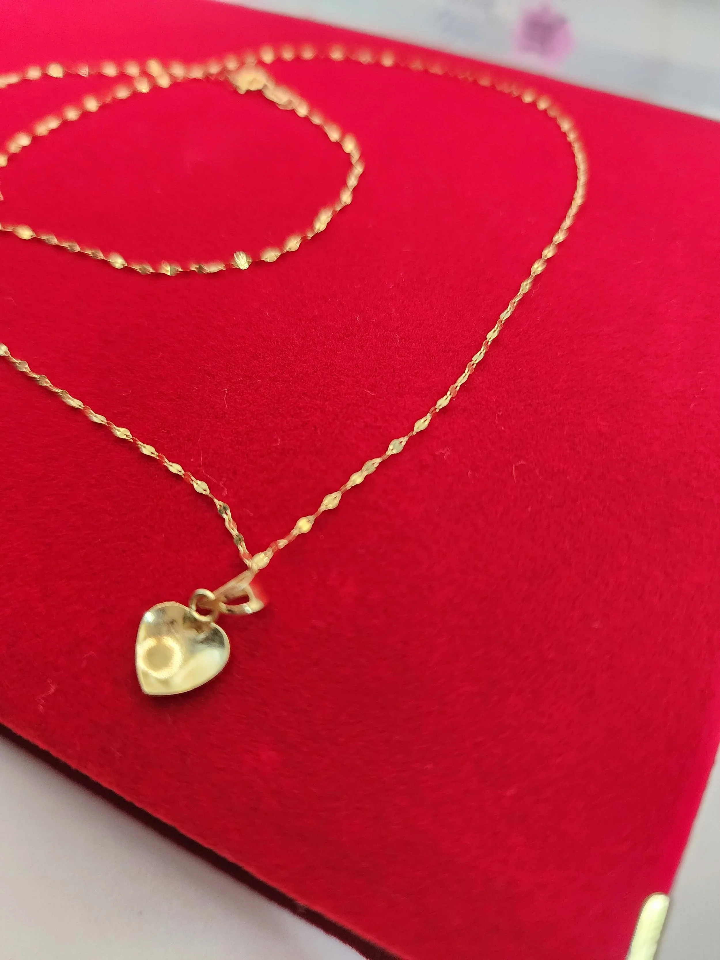 7ba31c48-4c19-4cd0-b27c-25309e810e00.jfif