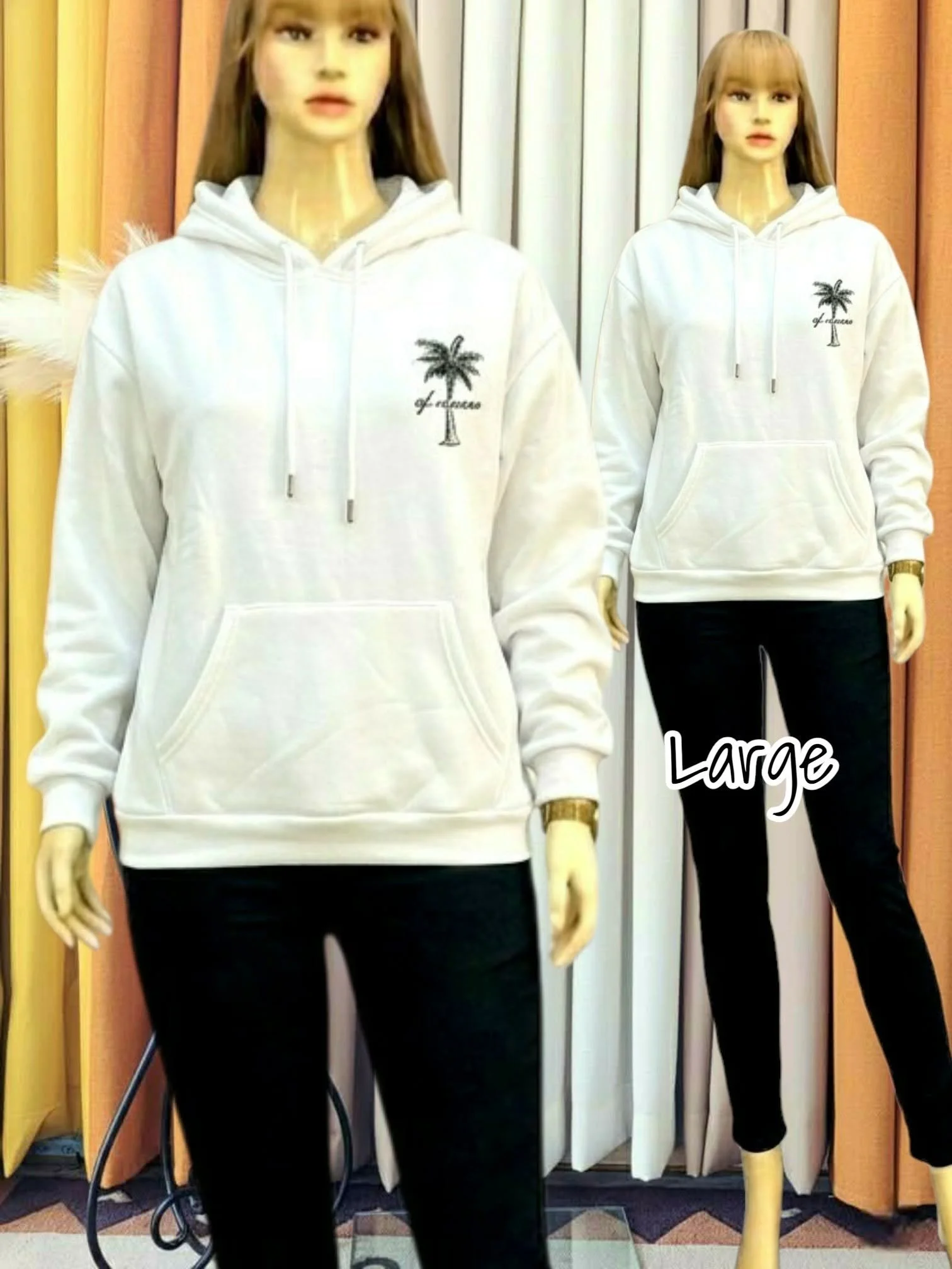 🤍White Palm Tree Graphic Hoodie🤍