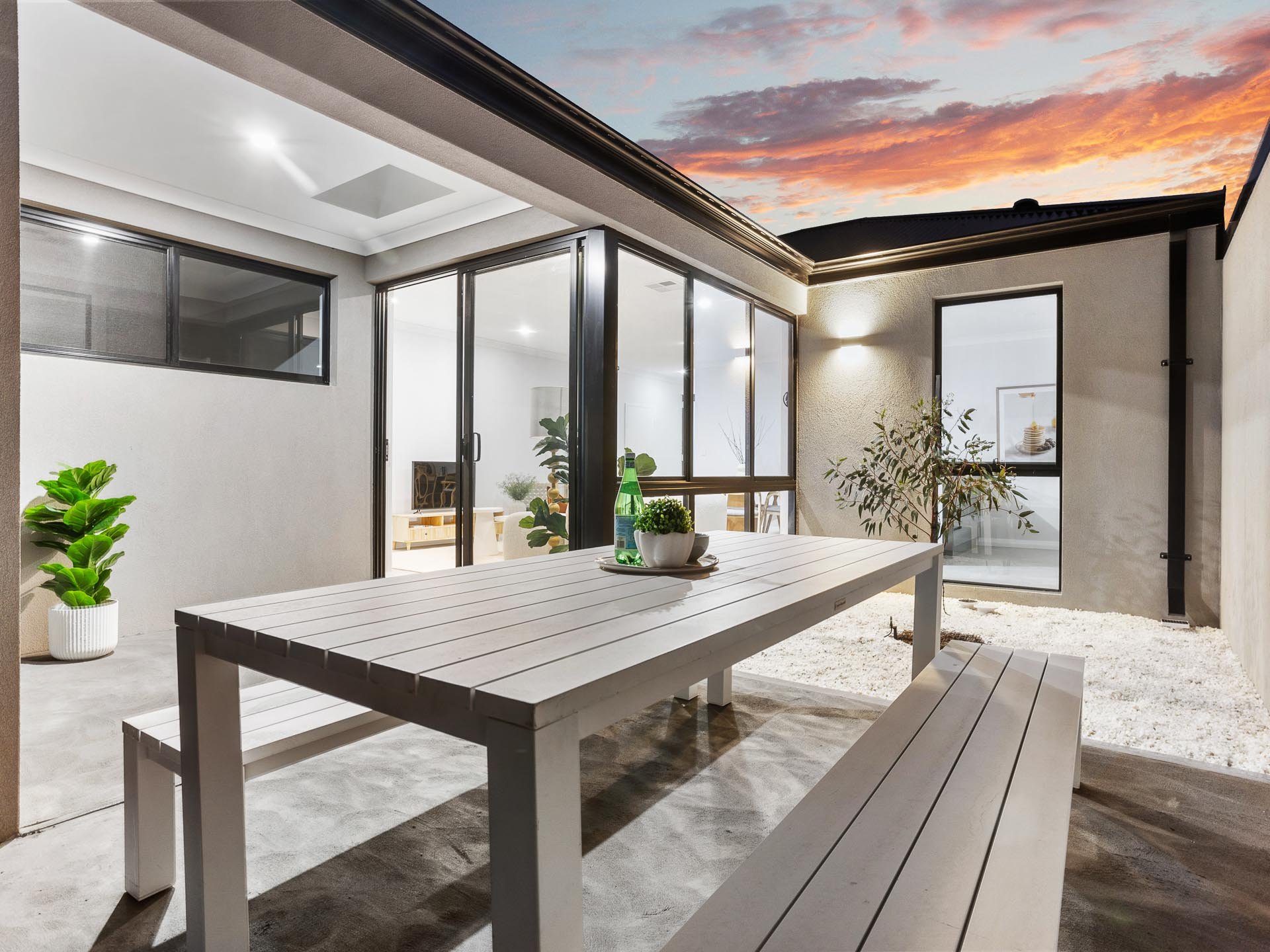 WEB 21B Gerald St Spearwood 16.jpg