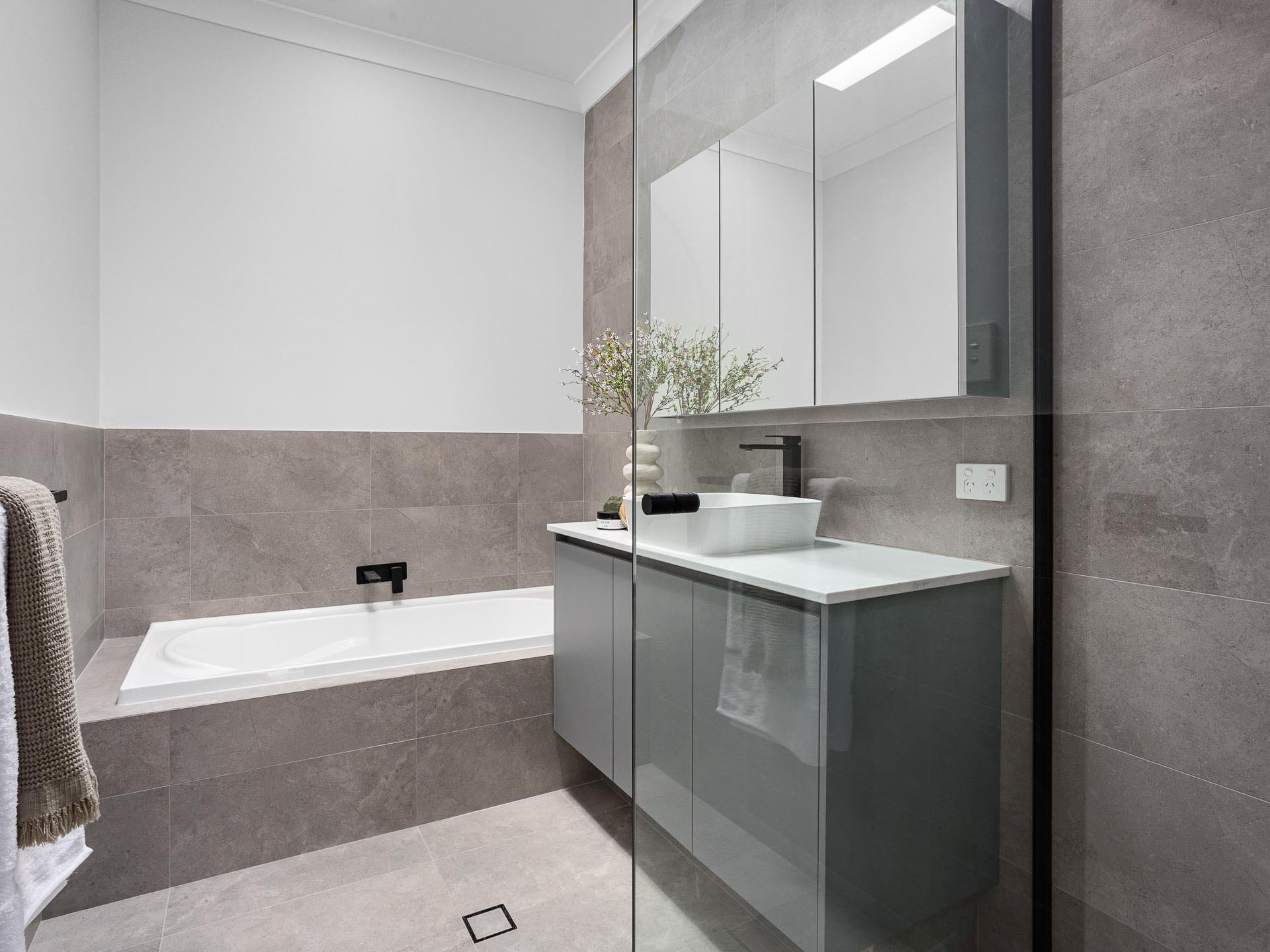WEB 21B Gerald Street Spearwood 4.jpg