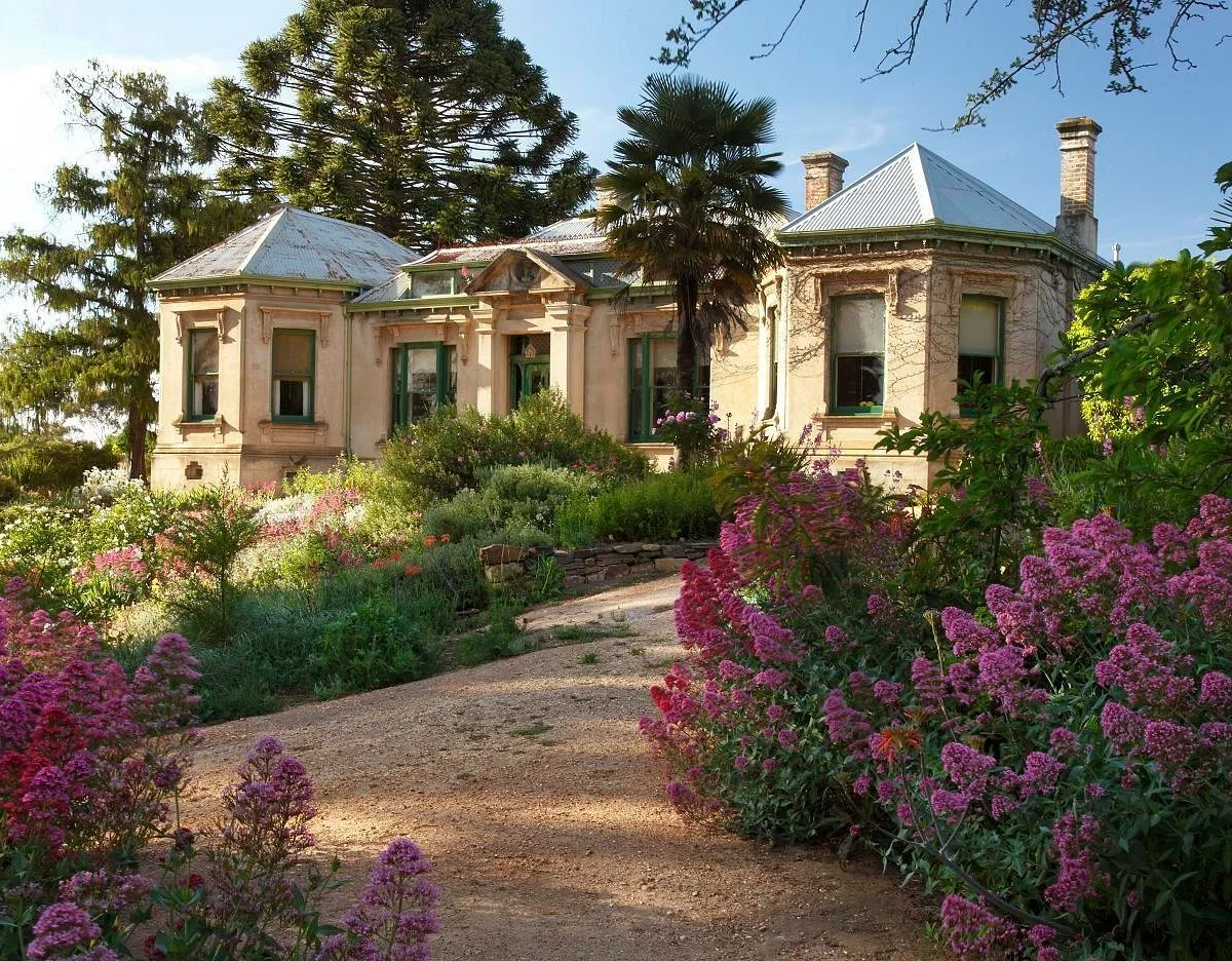 STORYTELLING PERFORMANCE:  'William Morris &amp; THE STRAWBERRY THIEF', 15+ BUDA HOUSE CASTLEMAINE FRINGE FESTIVAL  (Copy)