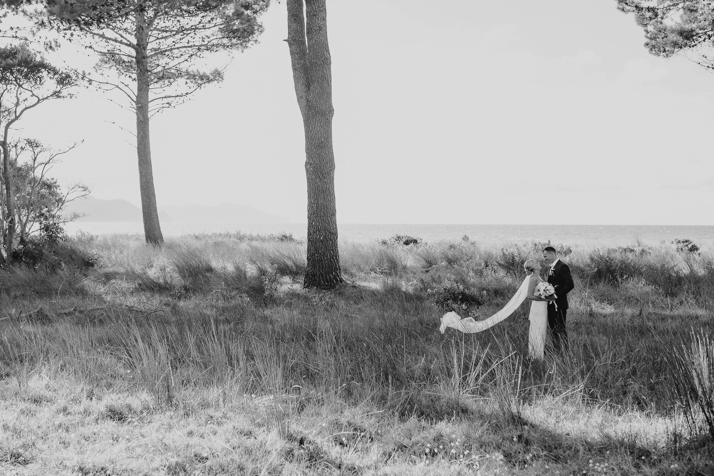 NEW ZEALAND WEDDING PHOTOGRAPHER PORTFOLIO 2022 | CHRISTINA VANDY – NZ WEDDING PHOTOGRAPHER OF THE YEAR