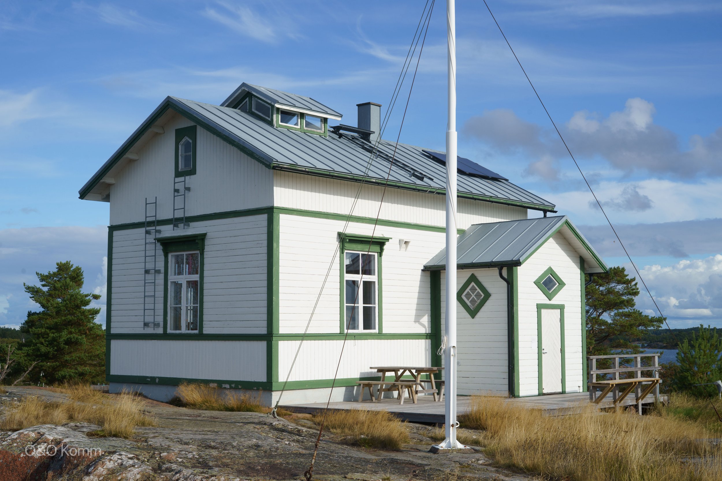 The old pilot’s cottage is used as accommodation for young people attending sailing camps.