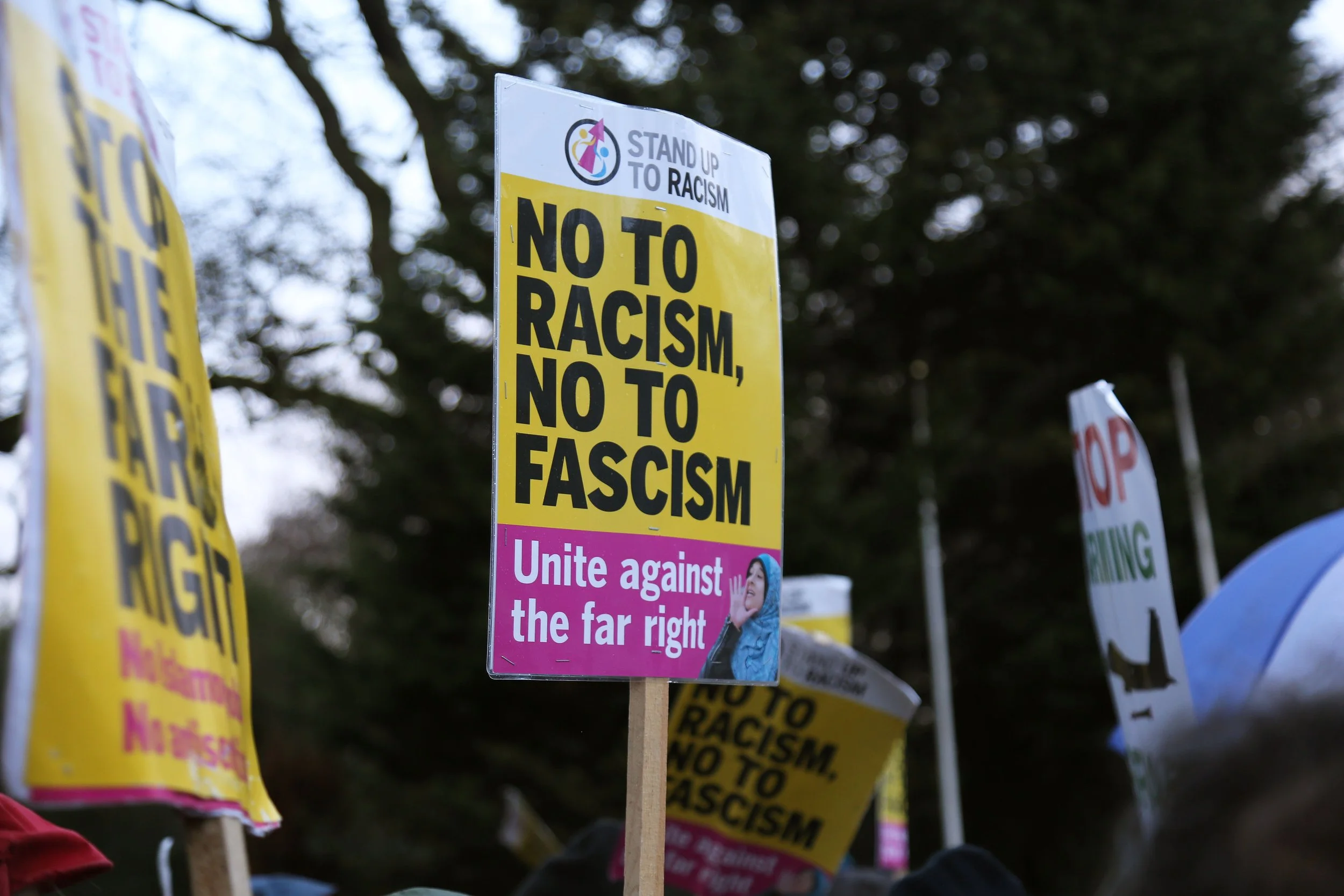 Counter protest outside a hotel in Sutton Coldfield 26.02.2026 (3) - photo by Adam Yosef.JPG