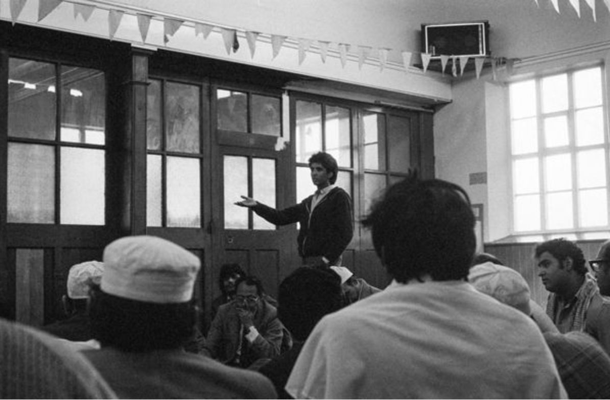 Image Source: Mukhtar Dar. Mr Dar spoke in support of the miners at temples.