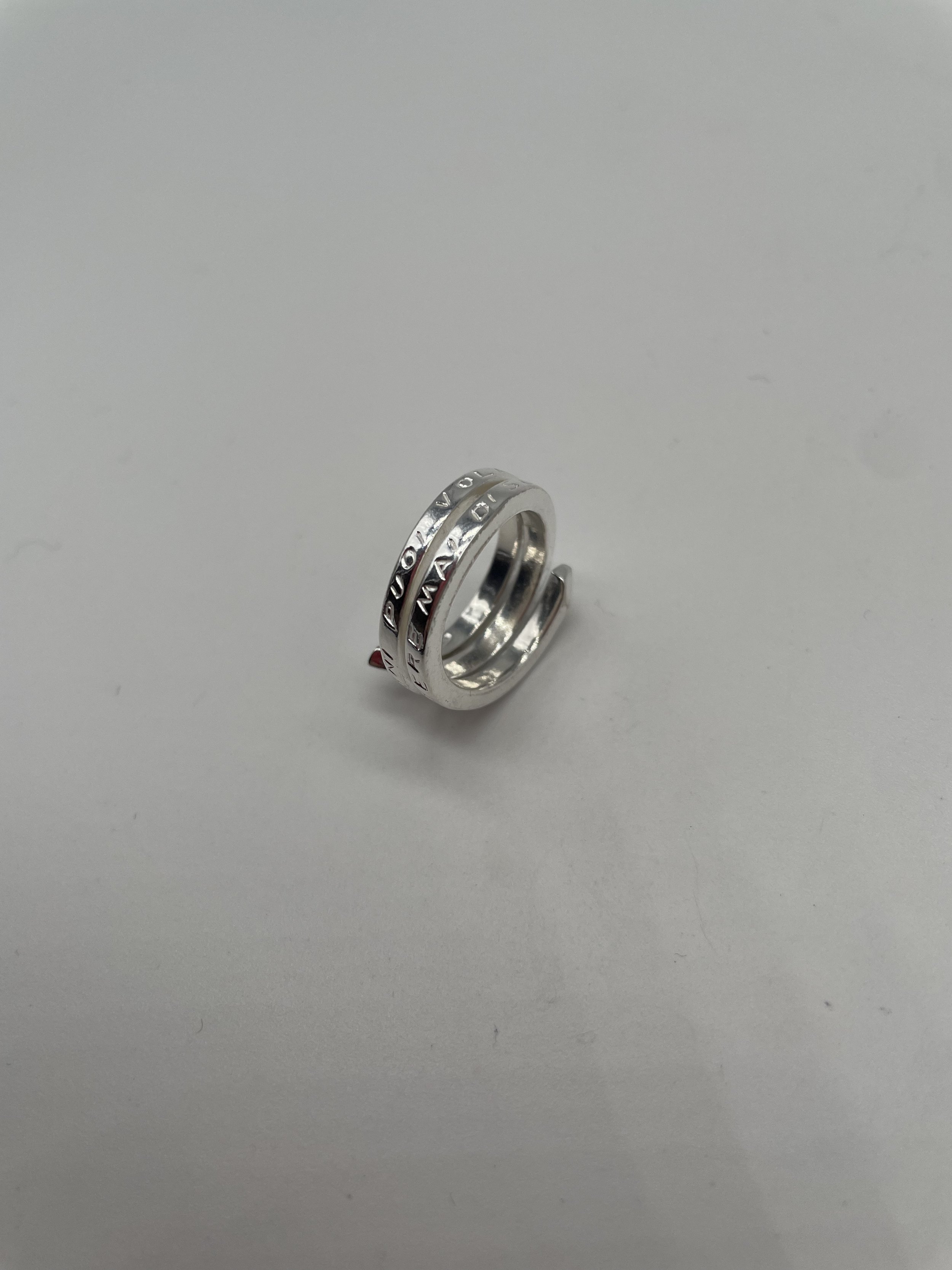 Argento 925 "Non smettere mai di sognare, solo se sogni puoi volare" Peter Pan - €100.00