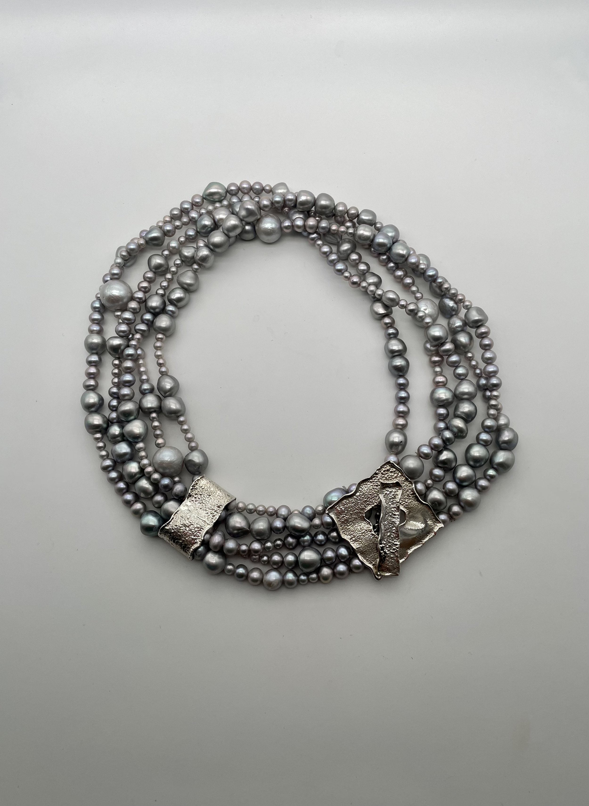 Argento 925 Perle Grigie - €370.00