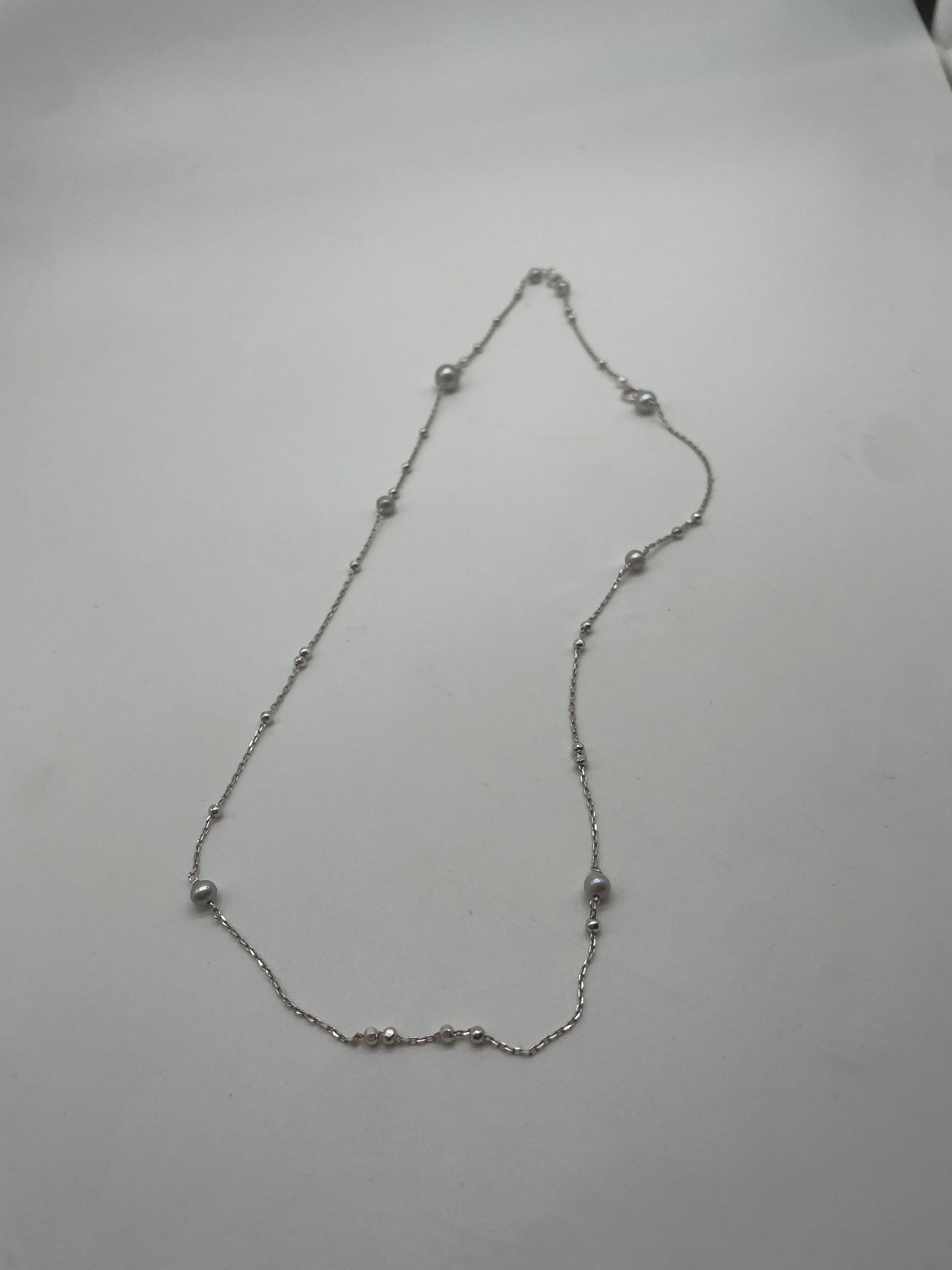 Argento 925 Perle grgie - €90.00