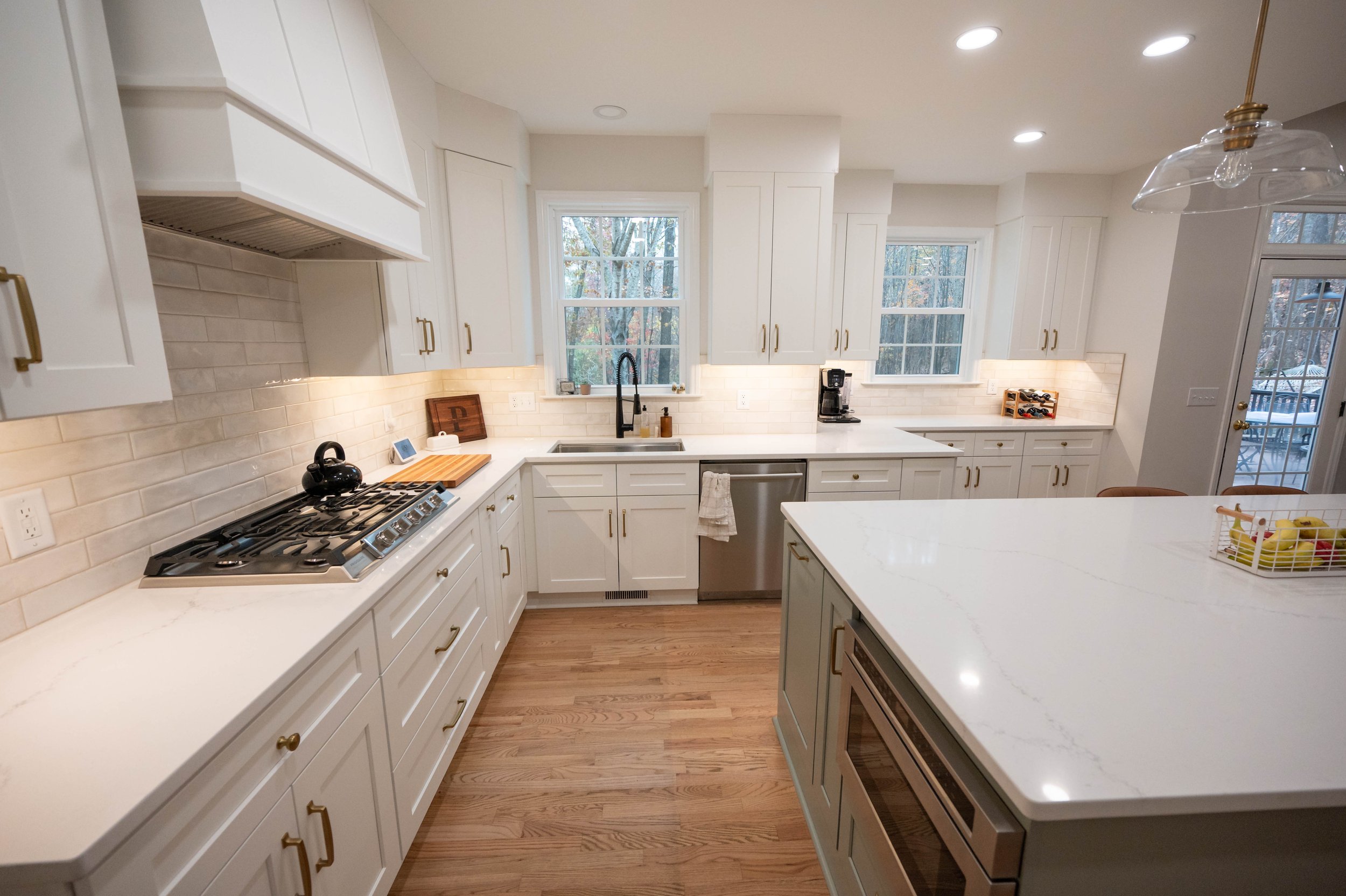 The one with the green island