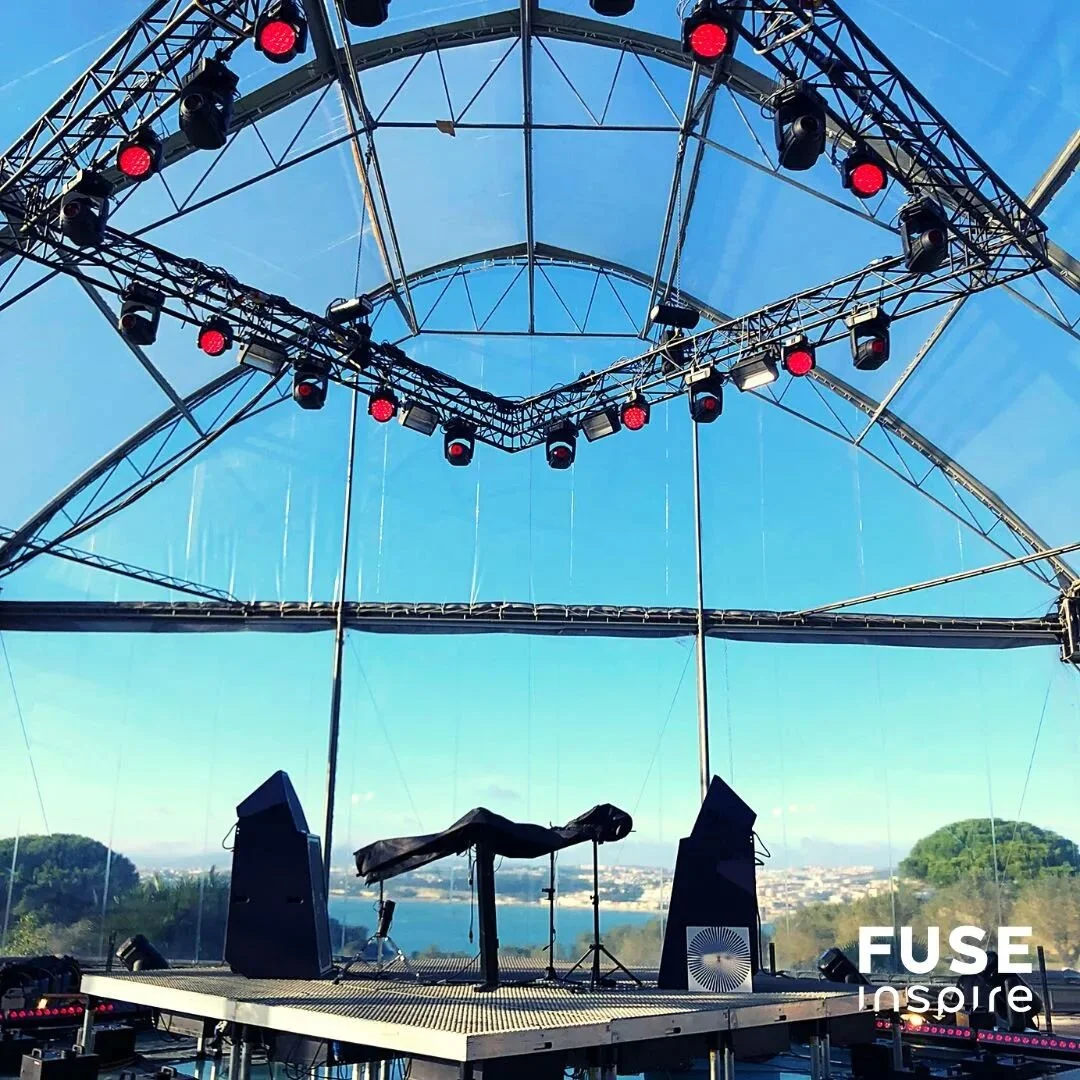 Já imaginou esta vista como pano de fundo? Fale connosco e fazemos acontecer! 
-
Have you ever imagined this view as a background? Talk to us and we will make it happen!
-
#fuseinspire #eventplanning #music