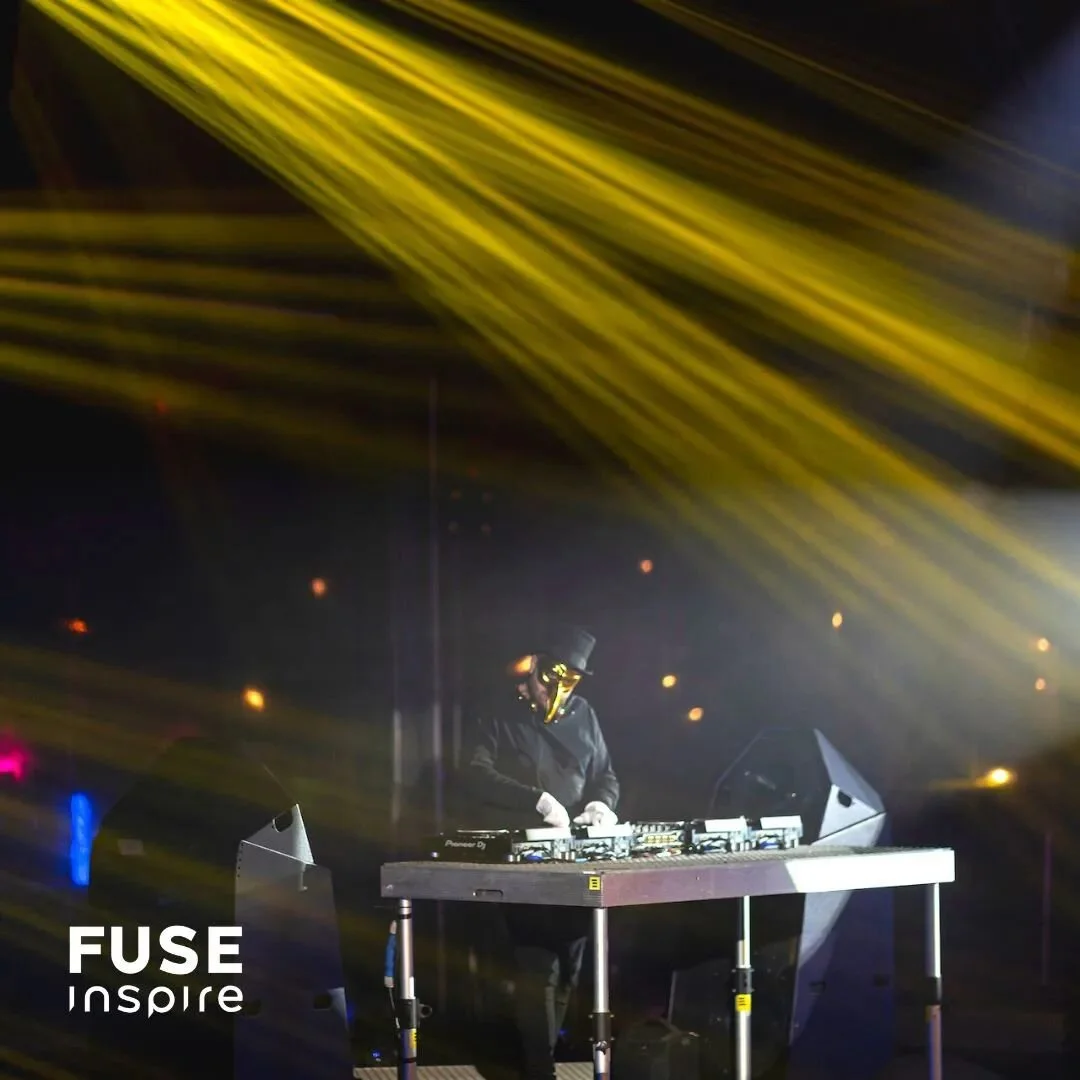 Cada ato é único e traz algo de fantástico para o seu evento. 
-
Each act is unique and brings something great to your event.
-
#fuseinspire #eventplanning #music