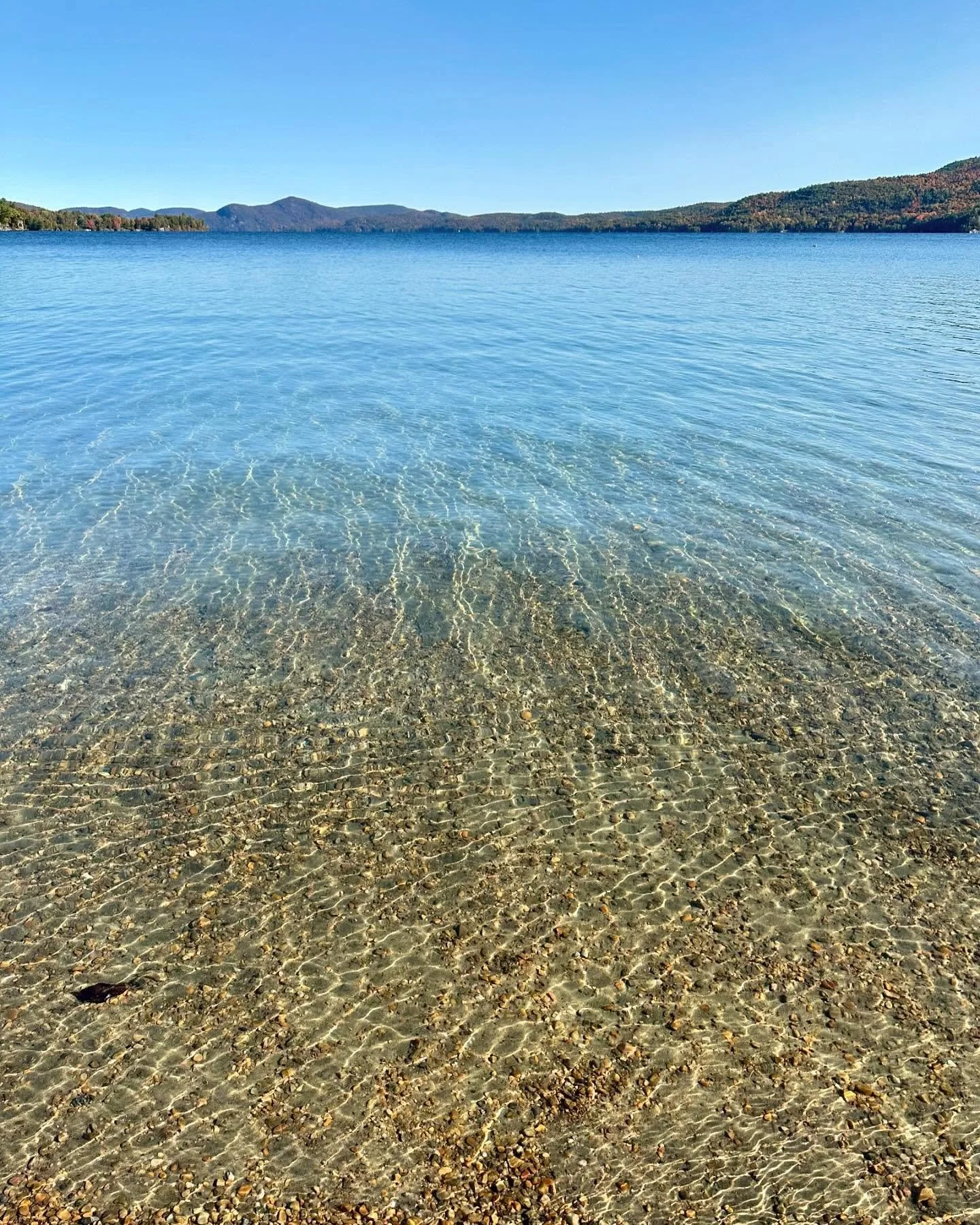 Little update/let me tell you about my week:
My last stop of a 2.5 month cross-country US roadtrip/soul search was Lake George in upstate New York for the INK songwriters retreat led by @songcitytroy. I joined 9 other songwriters for a few days of w