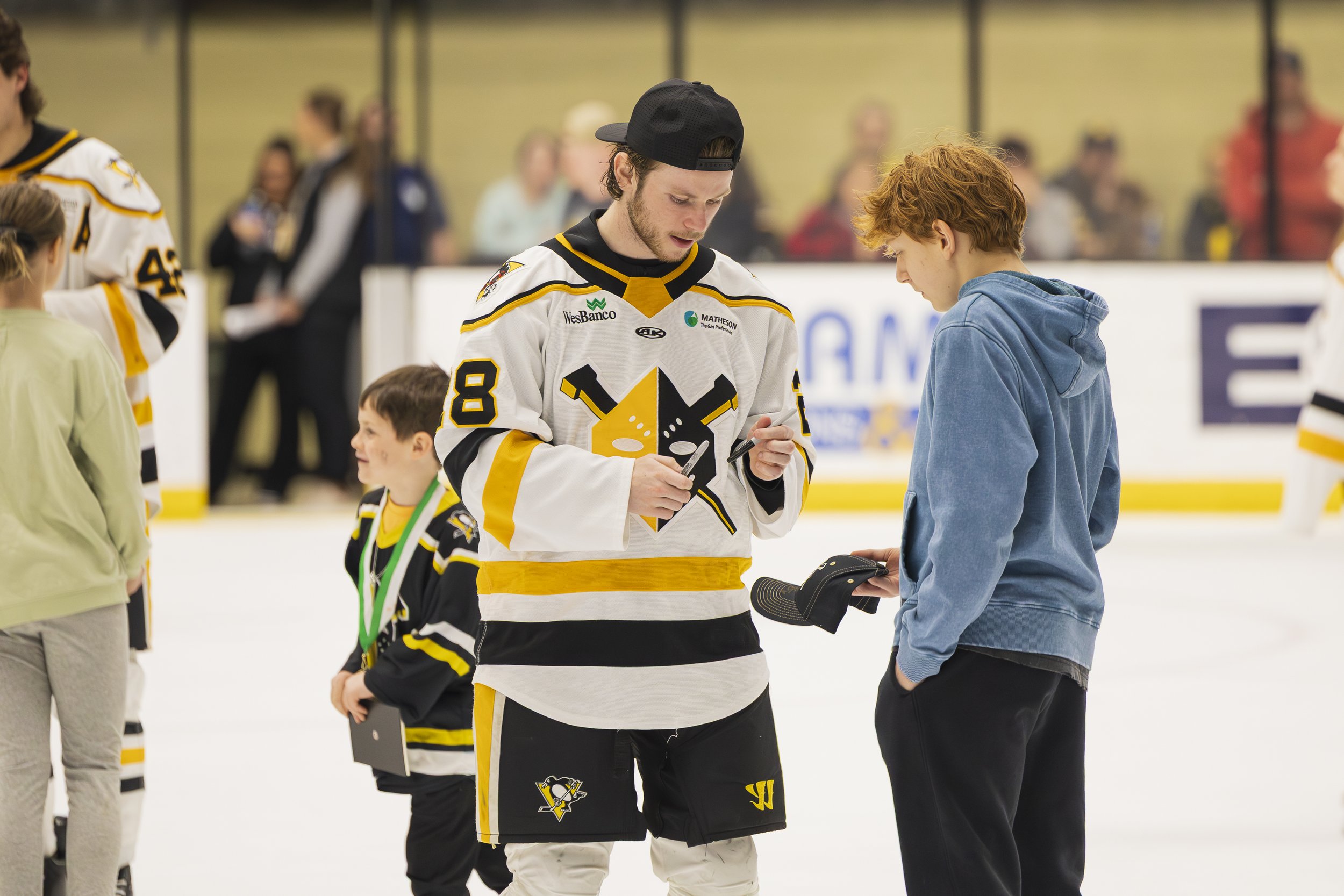 PostGame_SundaySkate_FrostyFriday_WheelingNailers_vs.WorcesterRailers_March29_2026_RachelLilyAbramson-2.jpg