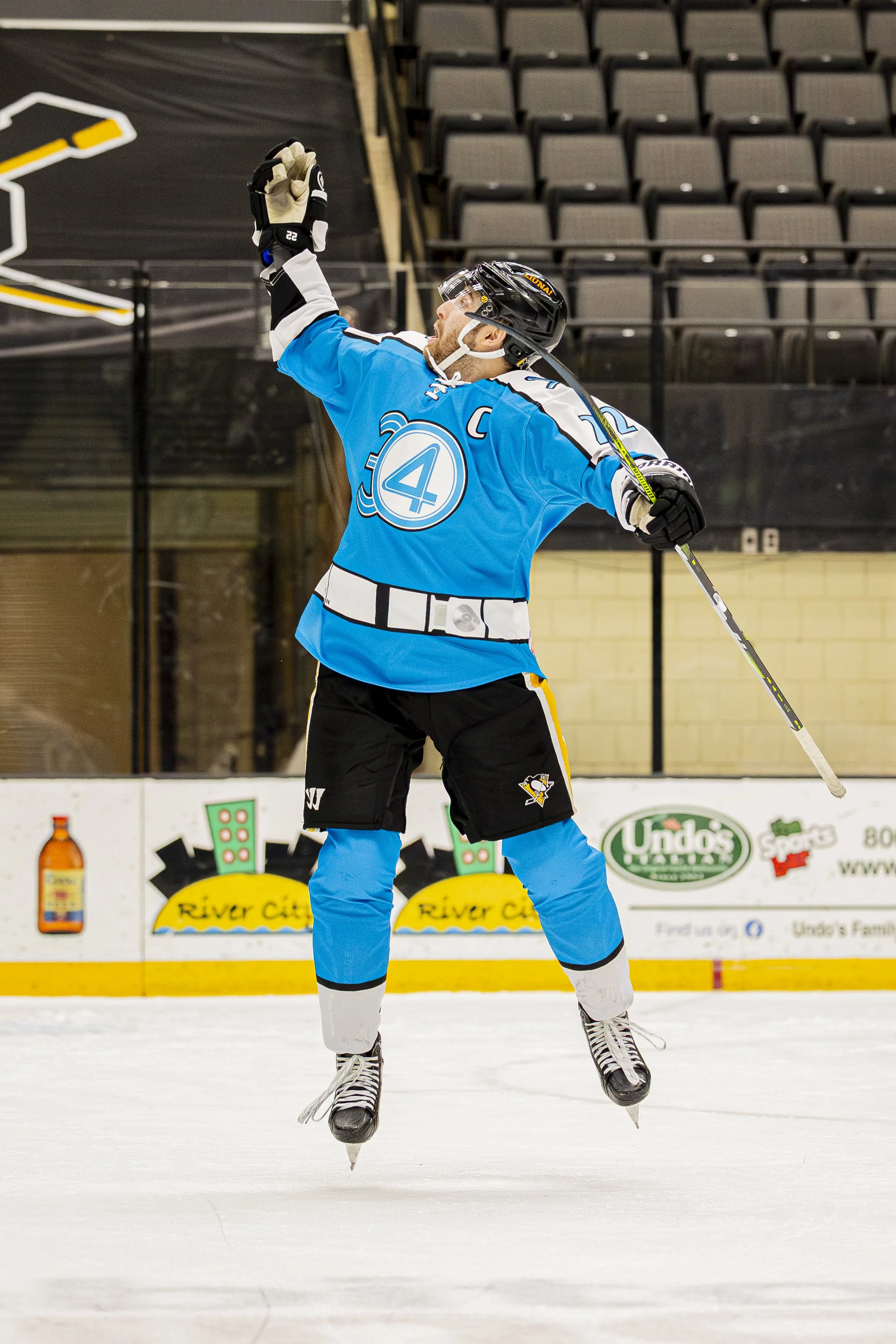 MarvelJerseyShoot_WheelingNailers_Jan08_RachelLilyAbramson-22.jpg