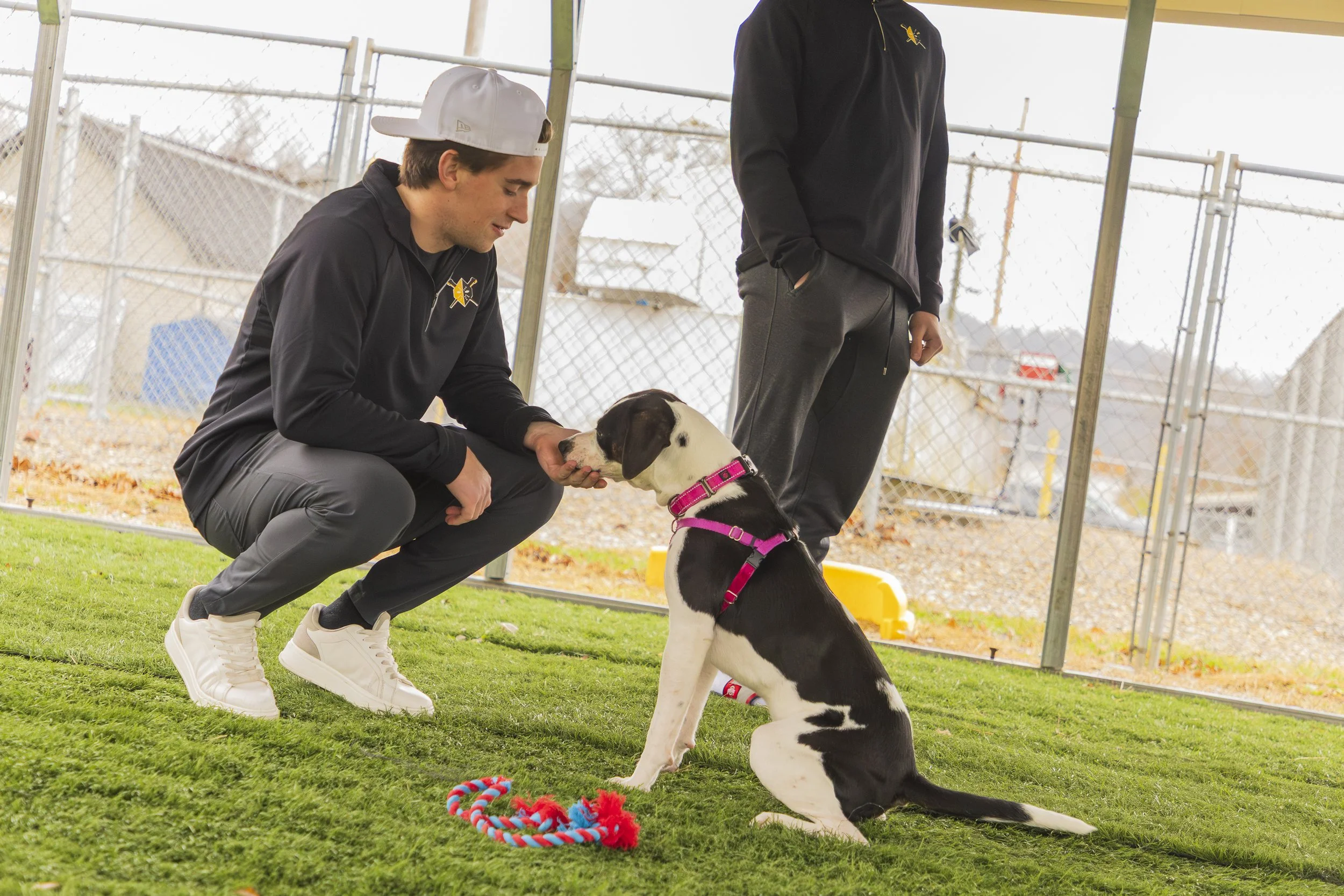 MarshallCountyAnimalShelterVisit_WheelingNailers_Nov20_RachelLilyAbramson-3.jpg