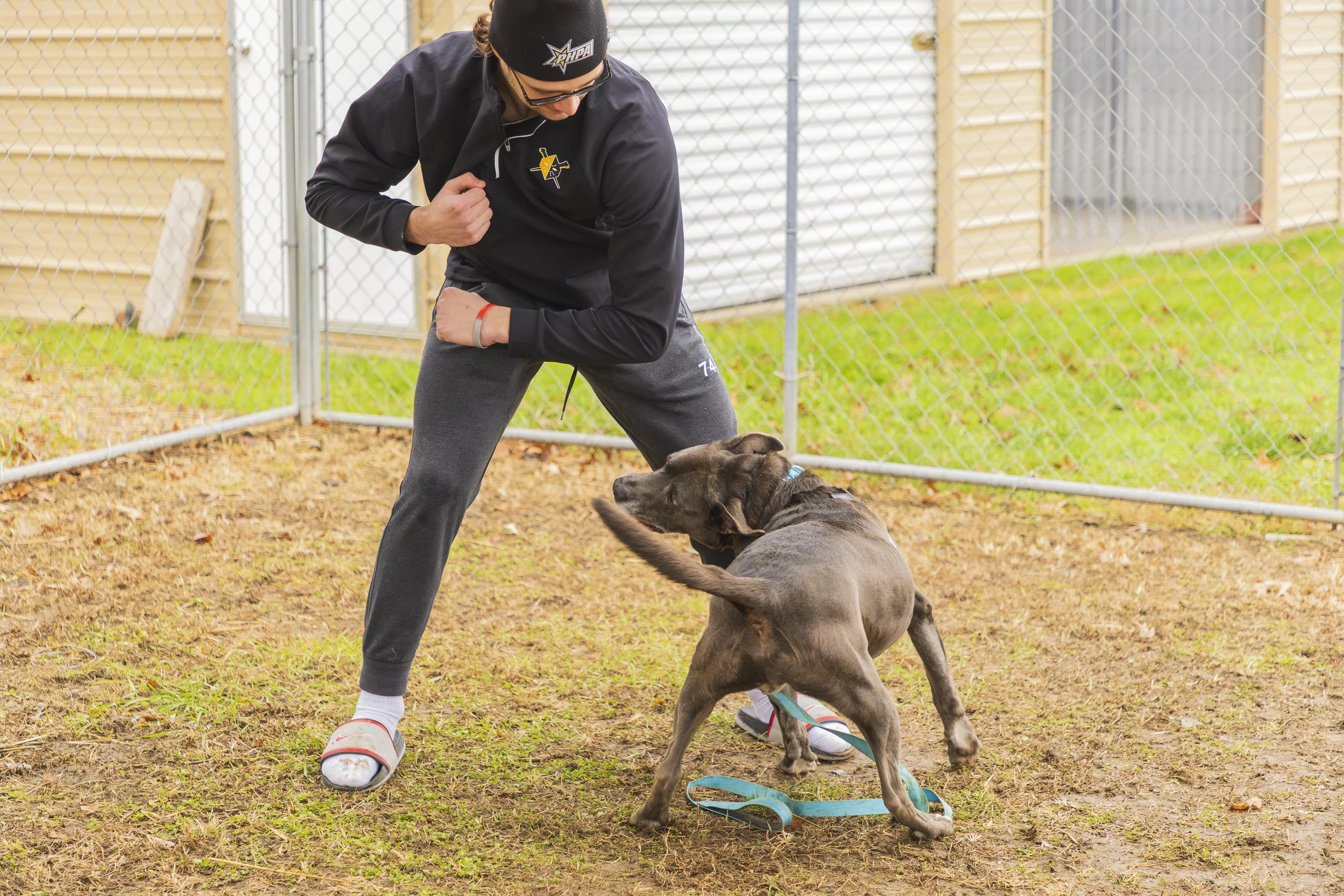 MarshallCountyAnimalShelterVisit_WheelingNailers_Nov20_RachelLilyAbramson-14.jpg