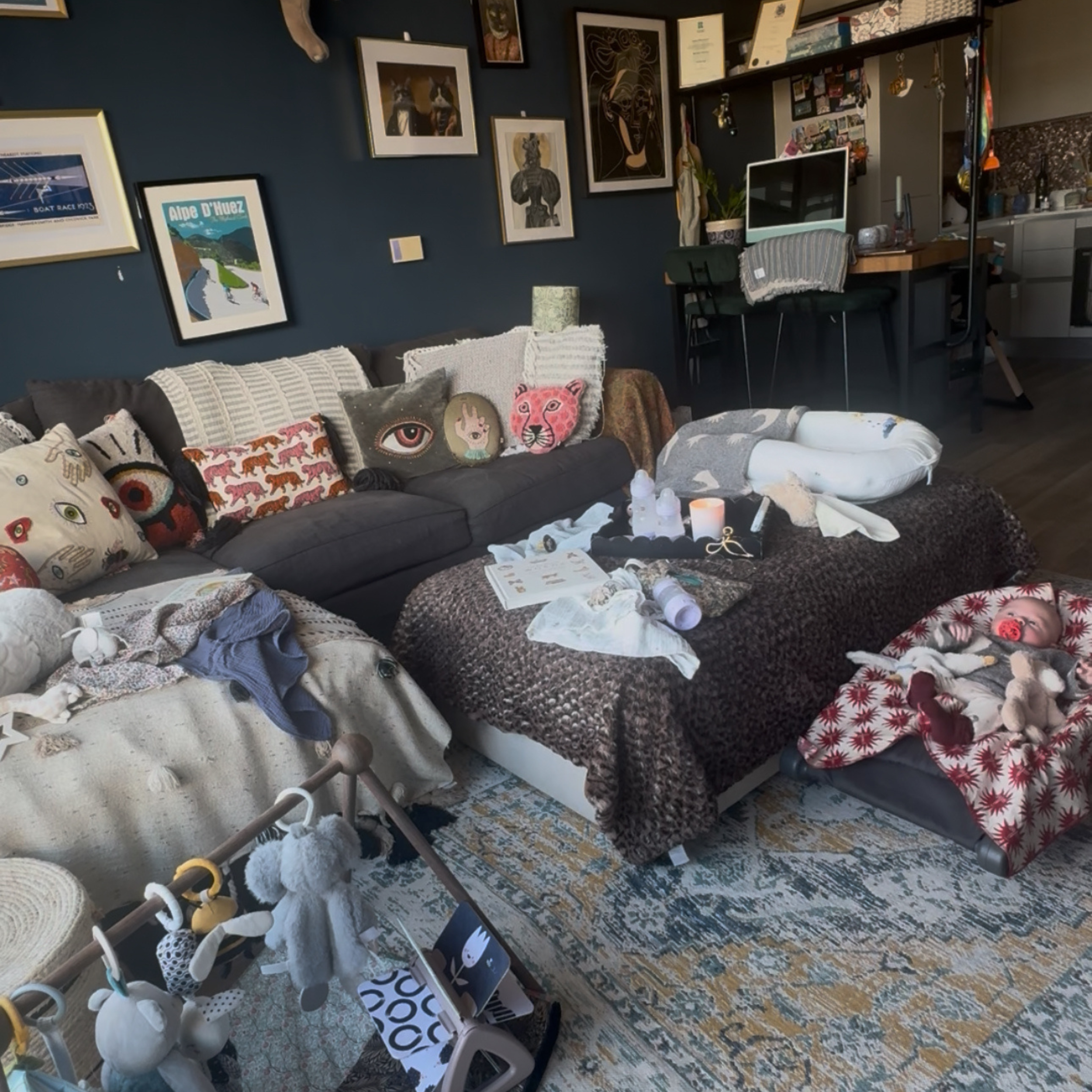 Everything but the Kitchen Sink : A guide to all your baby essentials