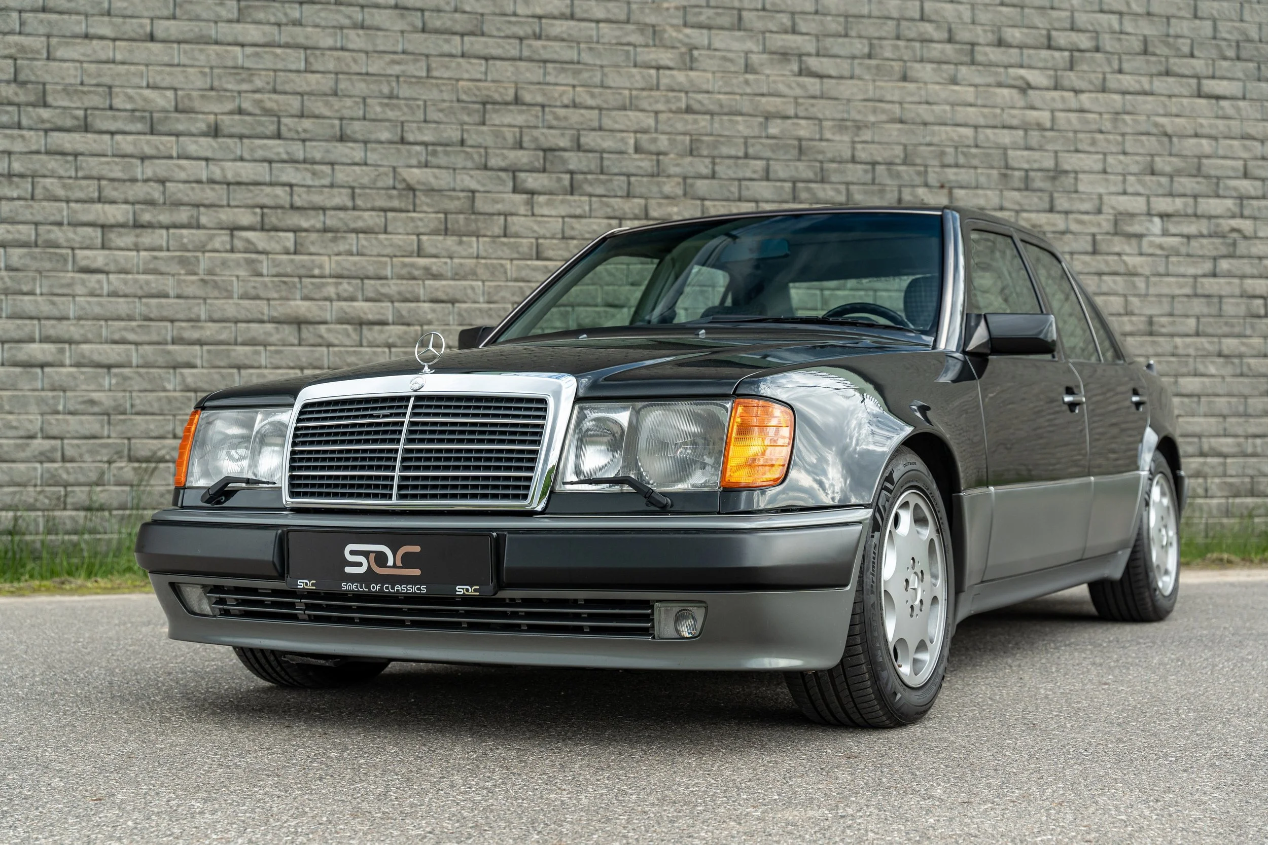 Mercedes_Benz_500E_W124_31.jpg