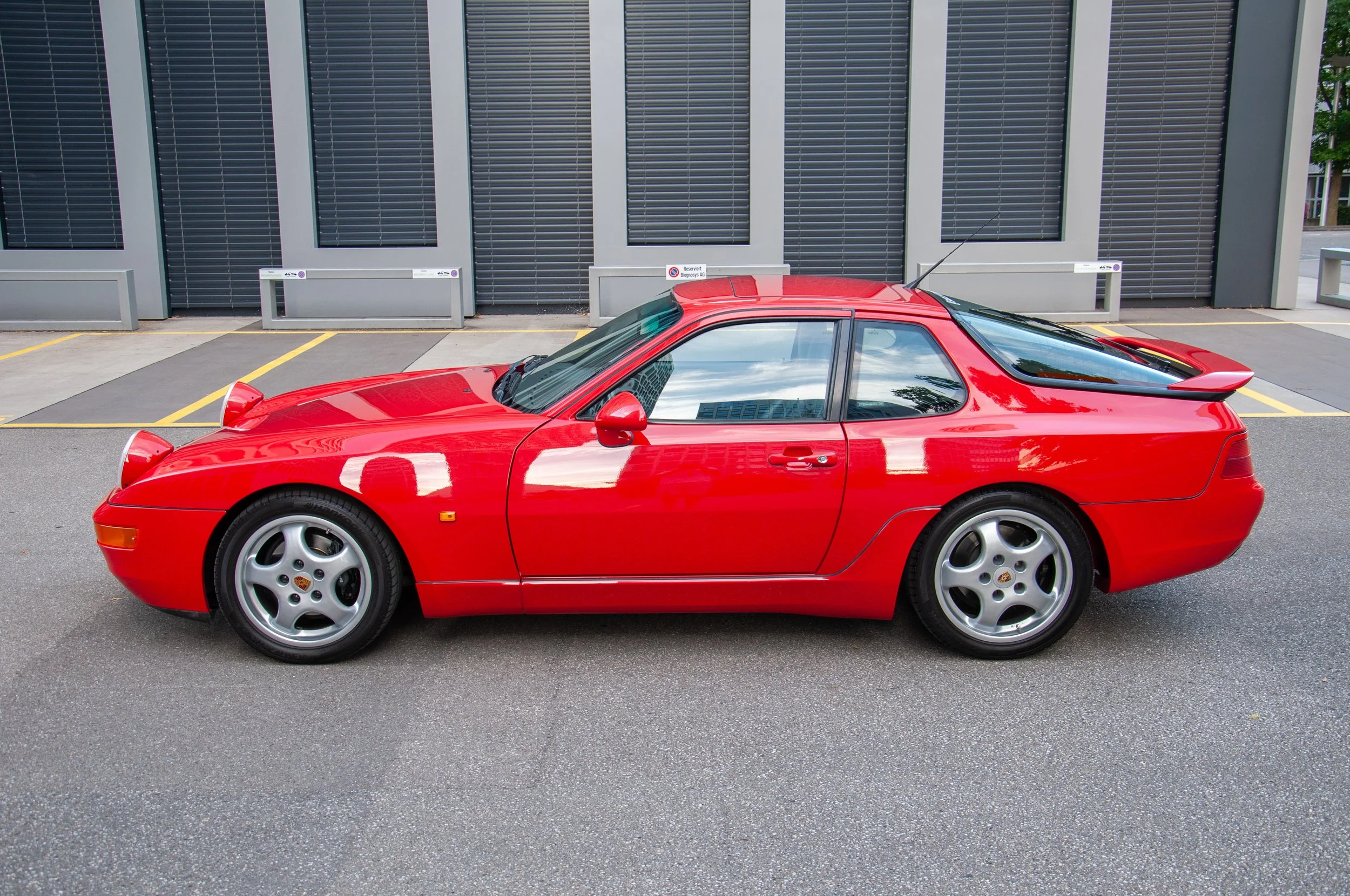 Porsche968-103.jpg