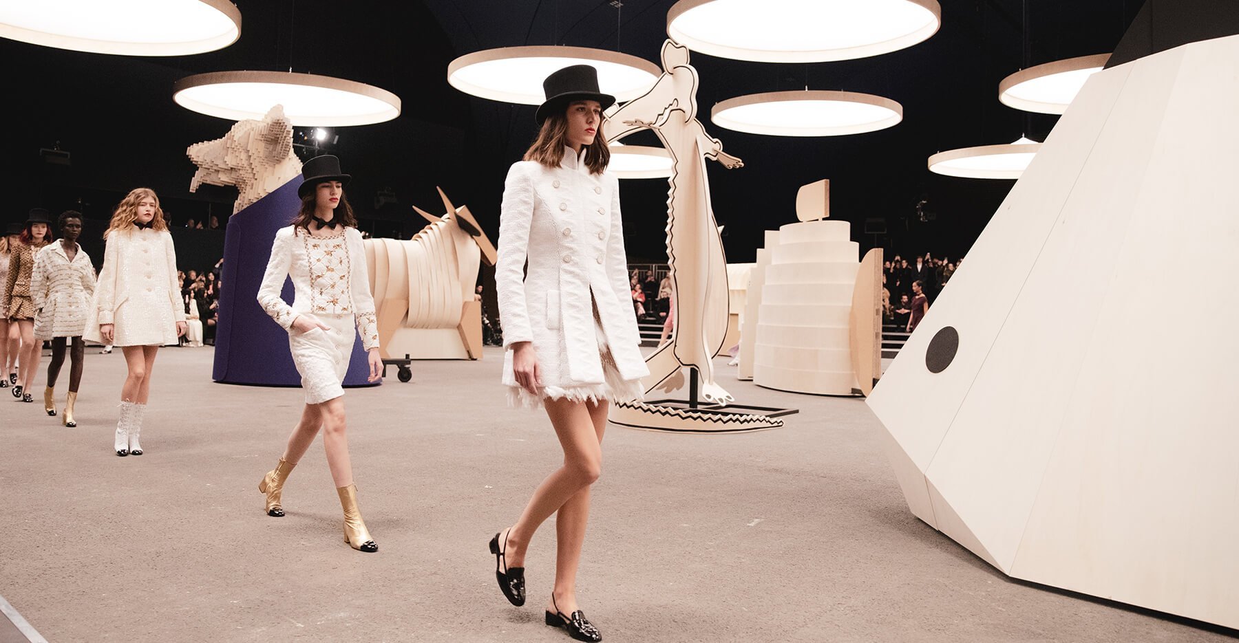 WHSmith - The bestselling 'Chanel Catwalk' has been fully updated