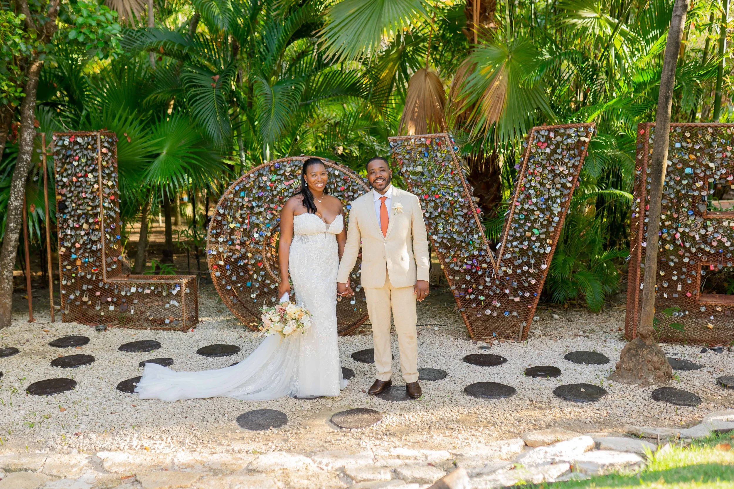 dreams cancun wedding photographer