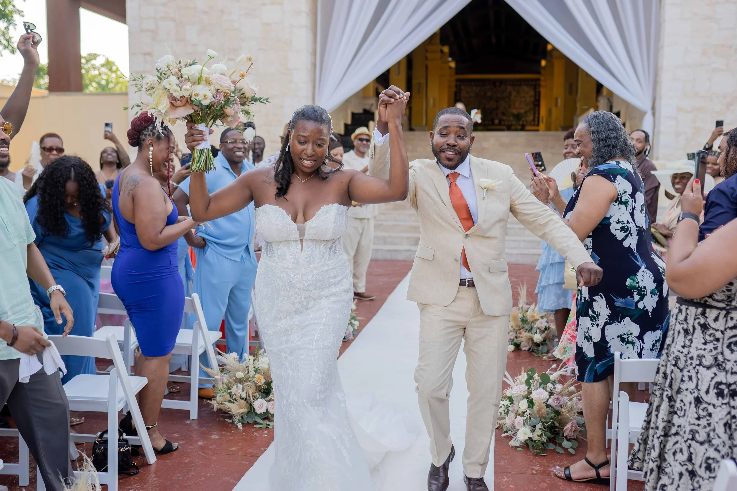 dreams cancun wedding photographer