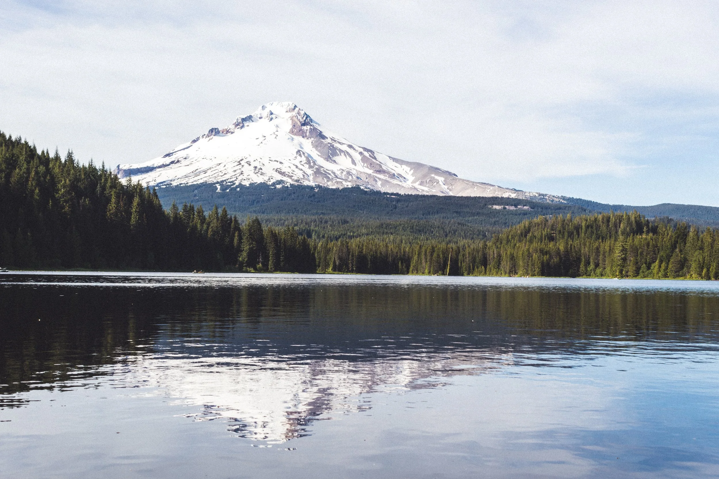 mt-hood-portland-lake-02.jpg