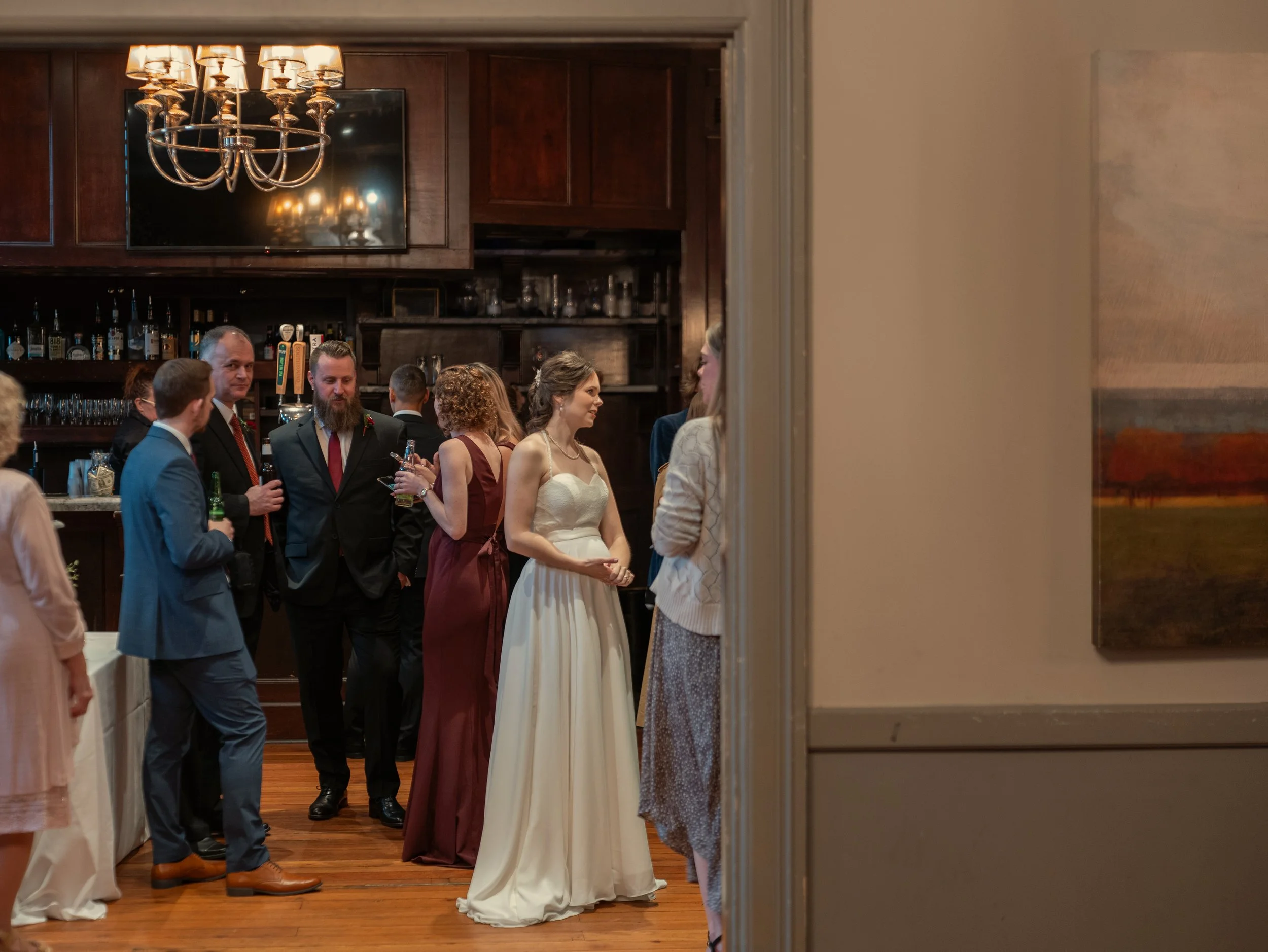 churchills-savannah-micro-wedding-cocktail-hour.jpg