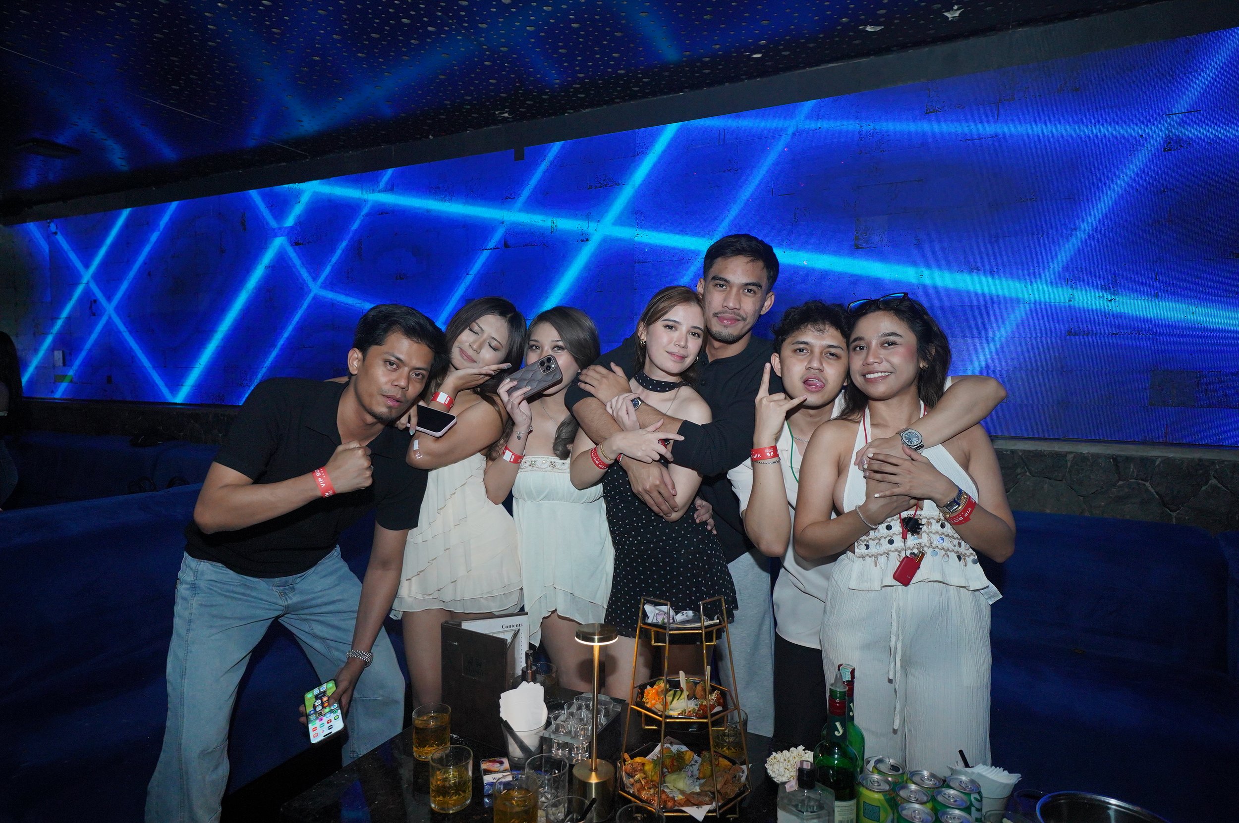 PHI06815.JPG