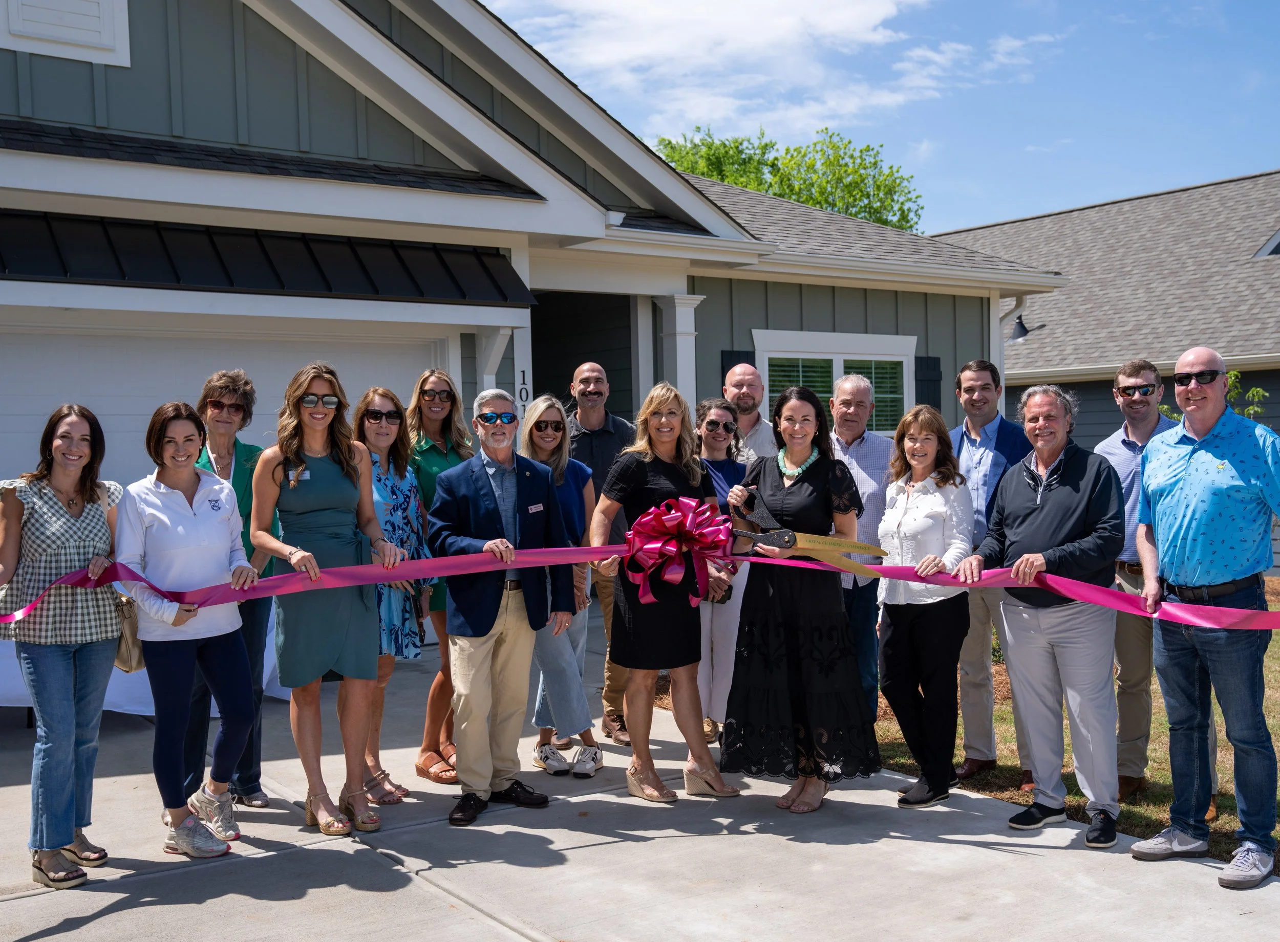 Chamber Celebrates Grand Opening of Cottage Grove