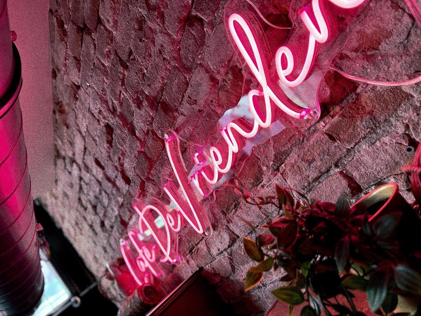 💗 om twee uur zijn we weer open! Komen jullie ook gezellig langs? 💗
