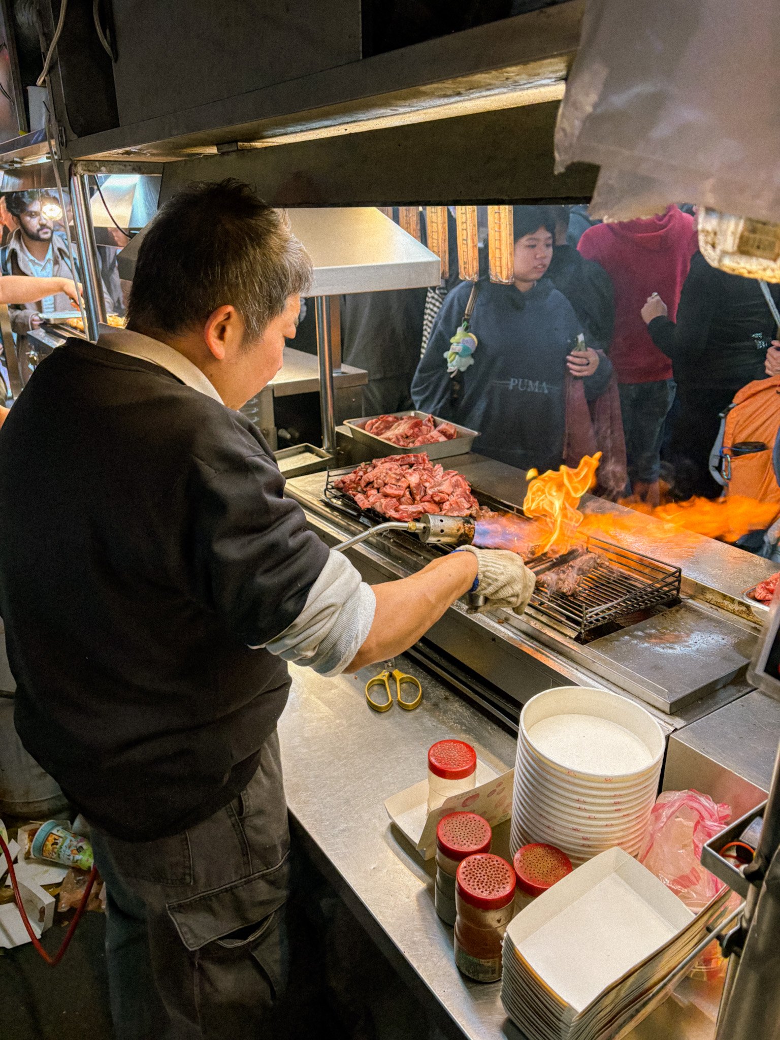 Raohe Night Market - flame-grilled beef 2.jpg
