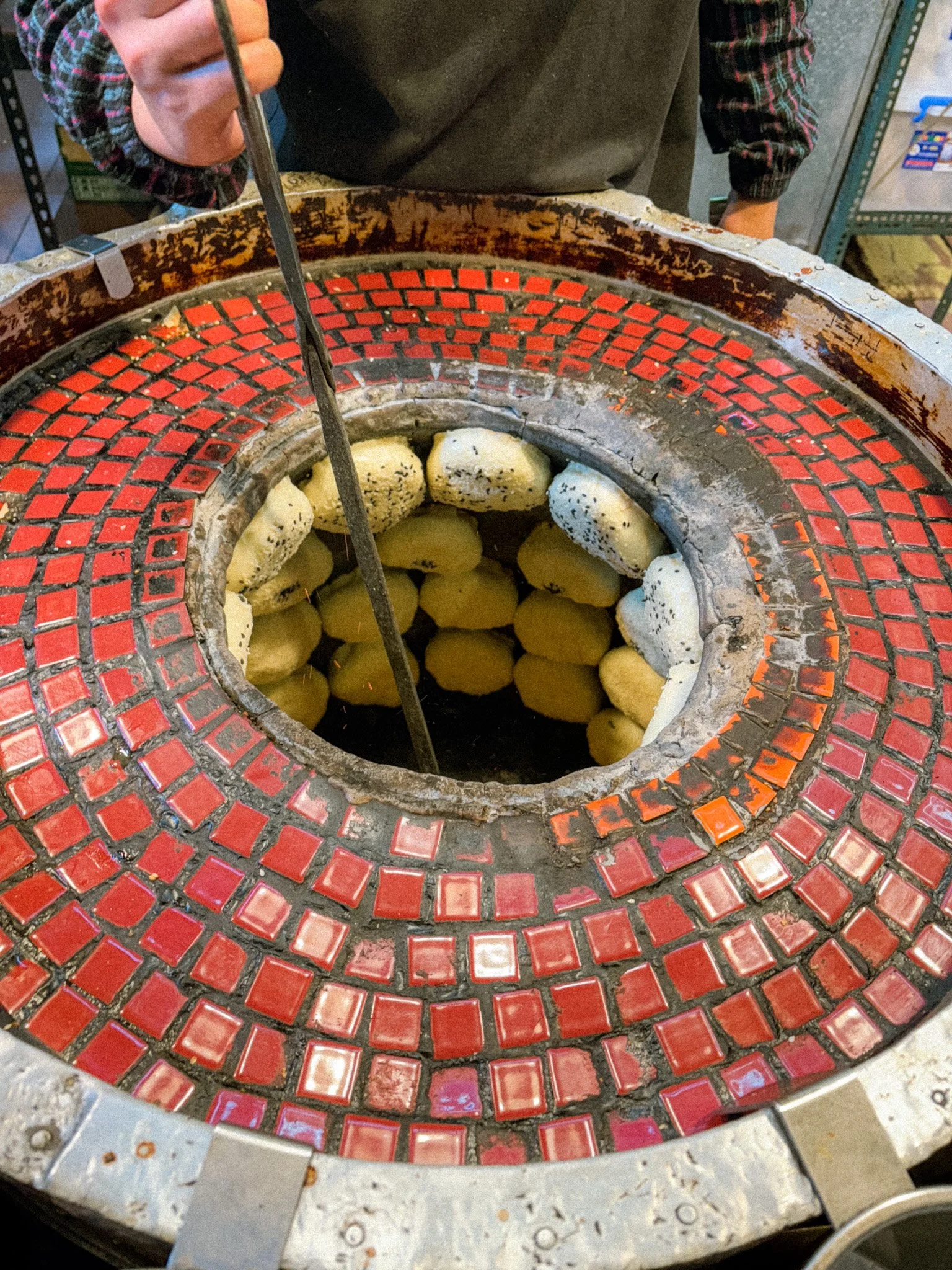 how they make the pepper buns