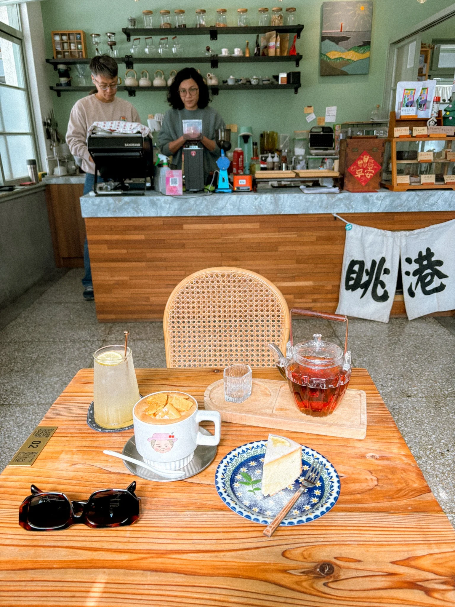 TiaoGang Cafe Taitung - coffee tea and pastries.jpg