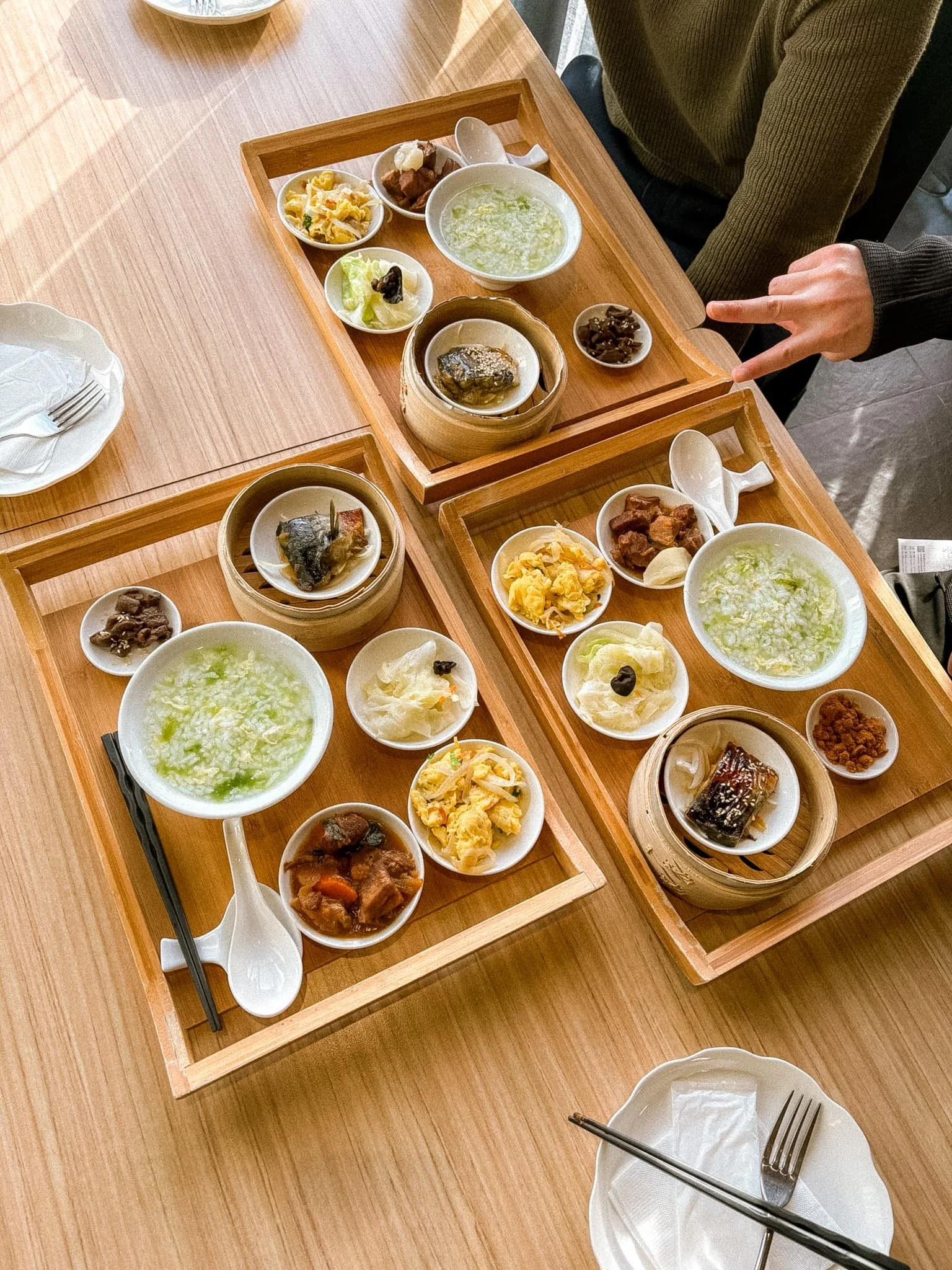 SkyeBay Club - breakfast.jpg