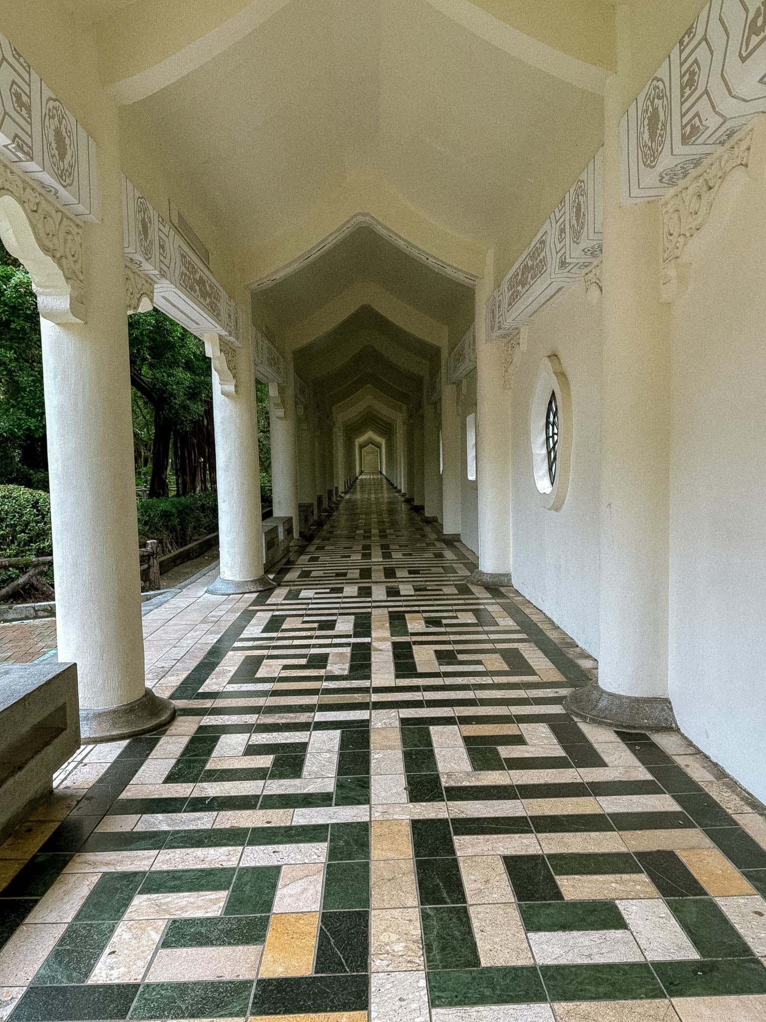 Chiang Kai Shek Memorial Hall - tiled hall.jpg