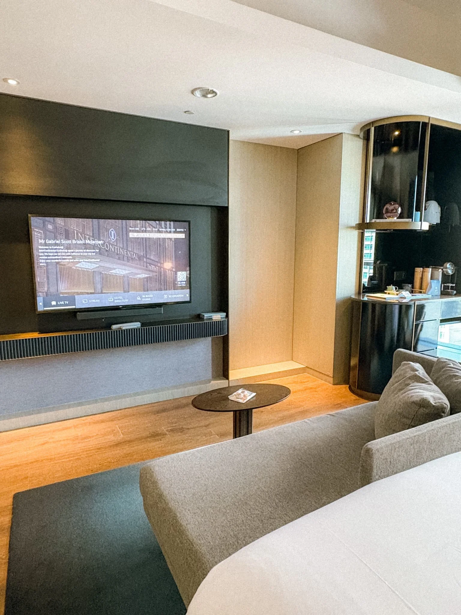 InterContinental Kaohsiung - room tv.jpg