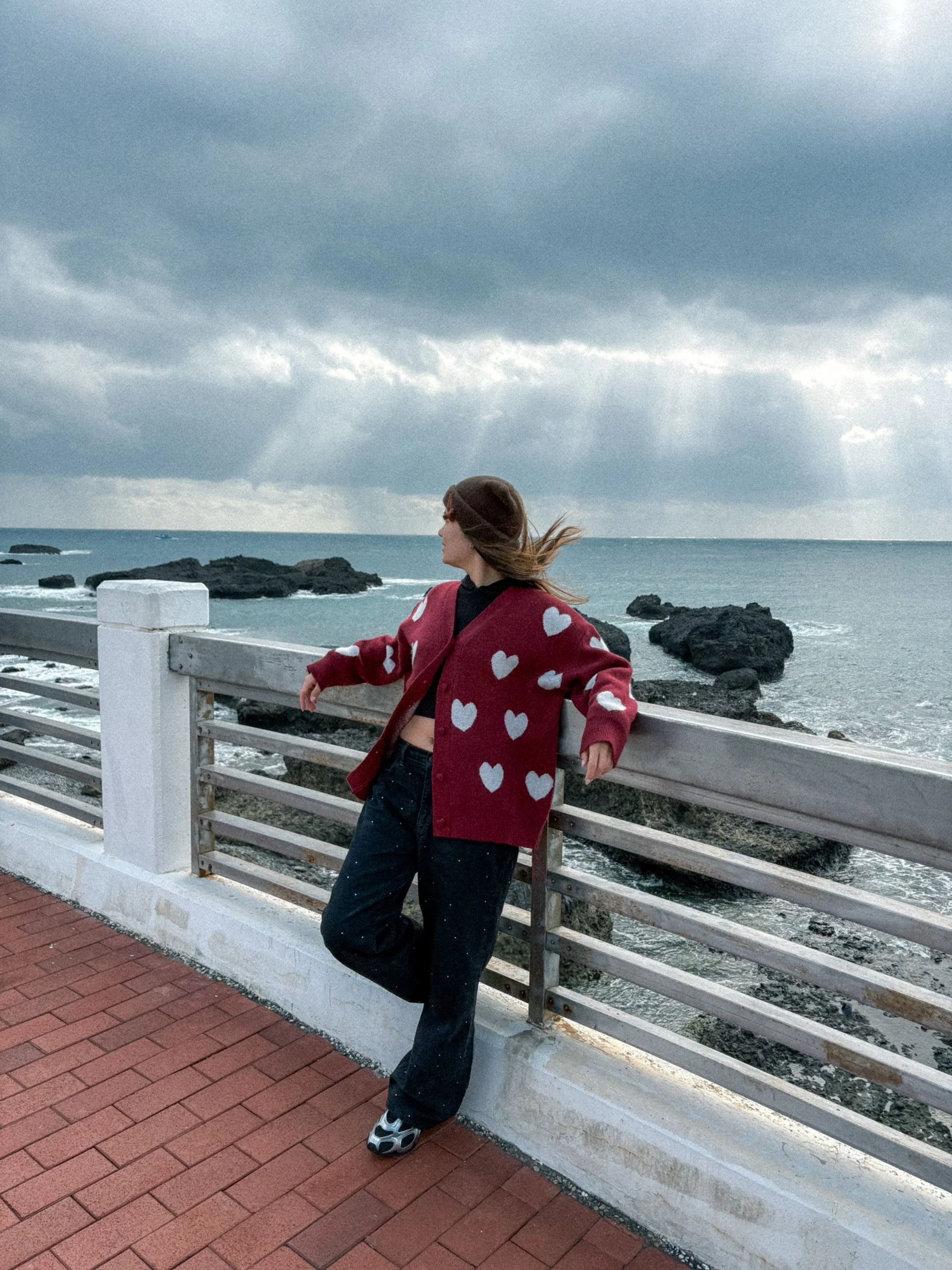 Did you know Sanxiantai is actually the little island you reach after crossing the eight-arch bridge &mdash; not the bridge itself?

I didn&rsquo;t know that until I got there. For the longest time I thought the icon everyone photographs (the bridge)